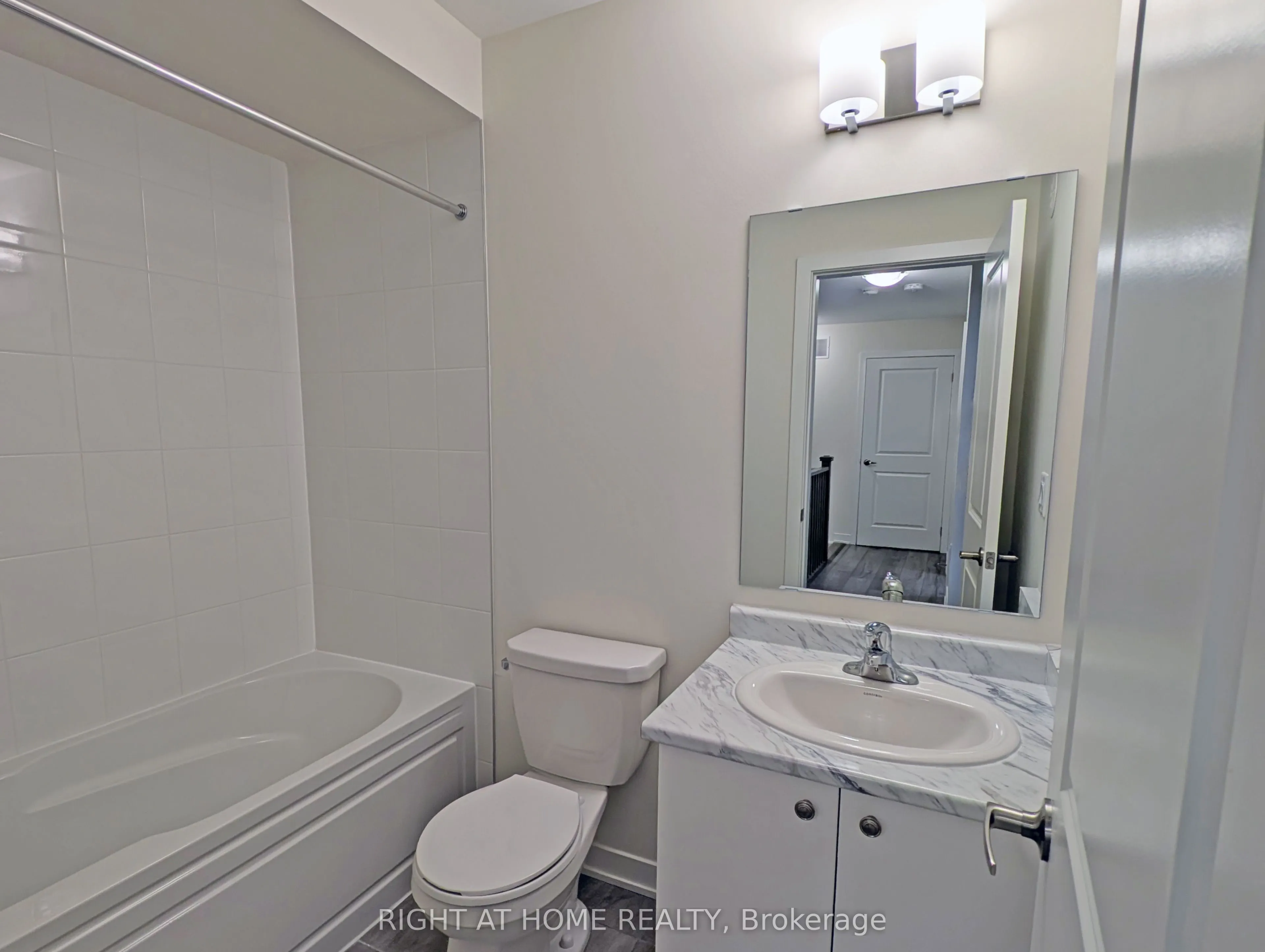 1695 Dersan Street, #1416