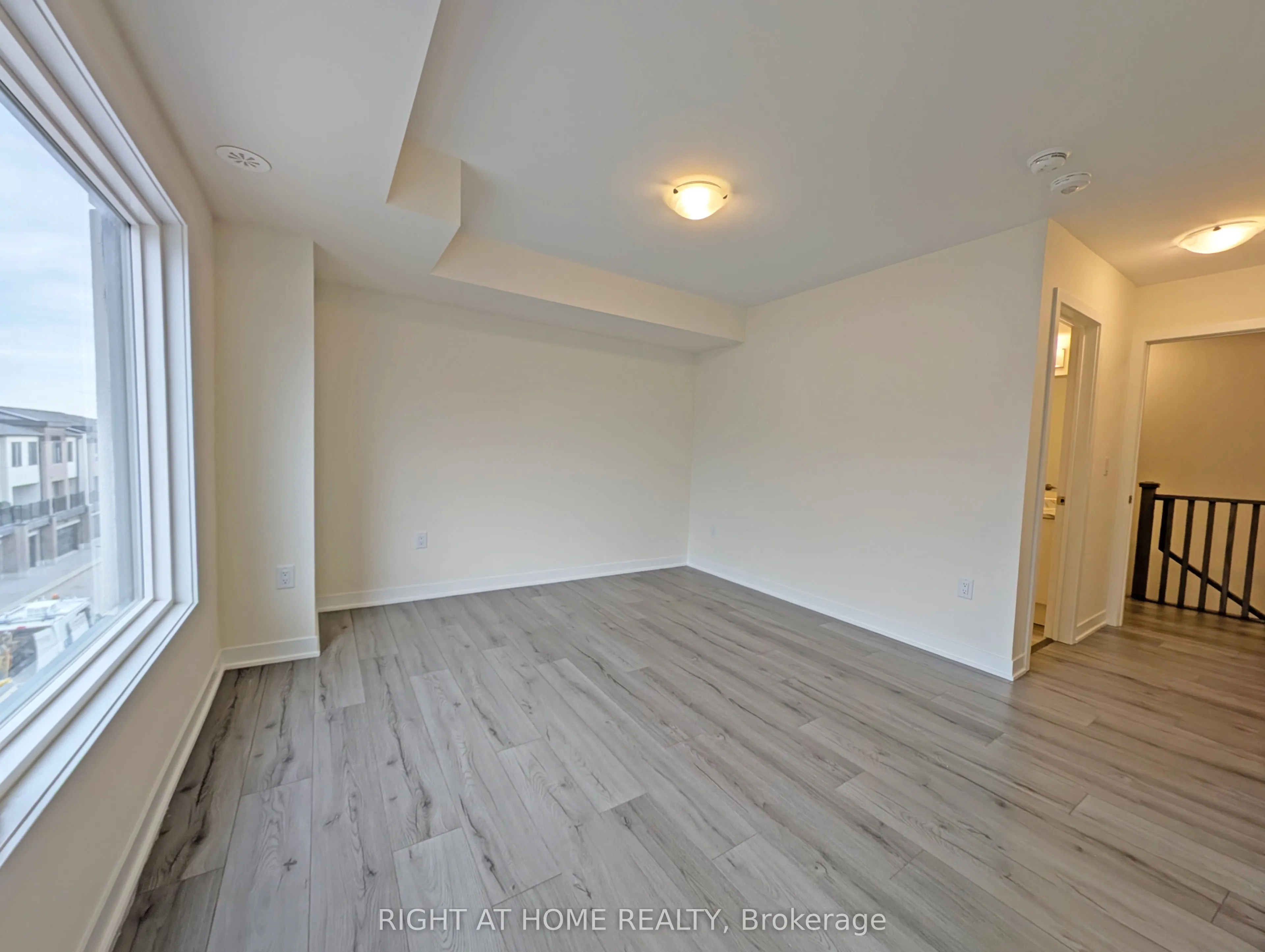 1695 Dersan Street, #1416