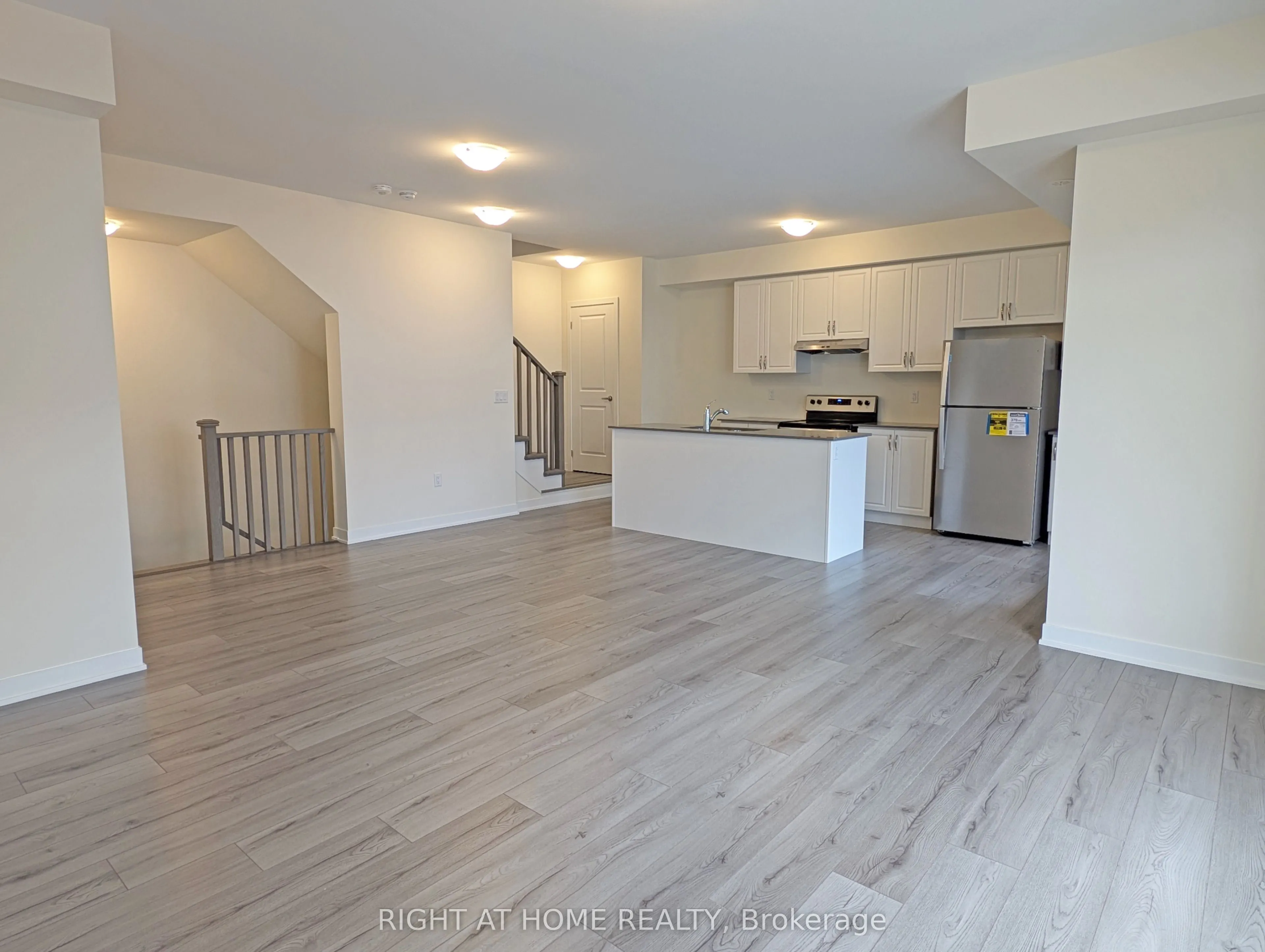 1695 Dersan Street, #1416