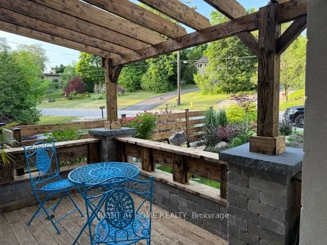1482 Old Forest Road