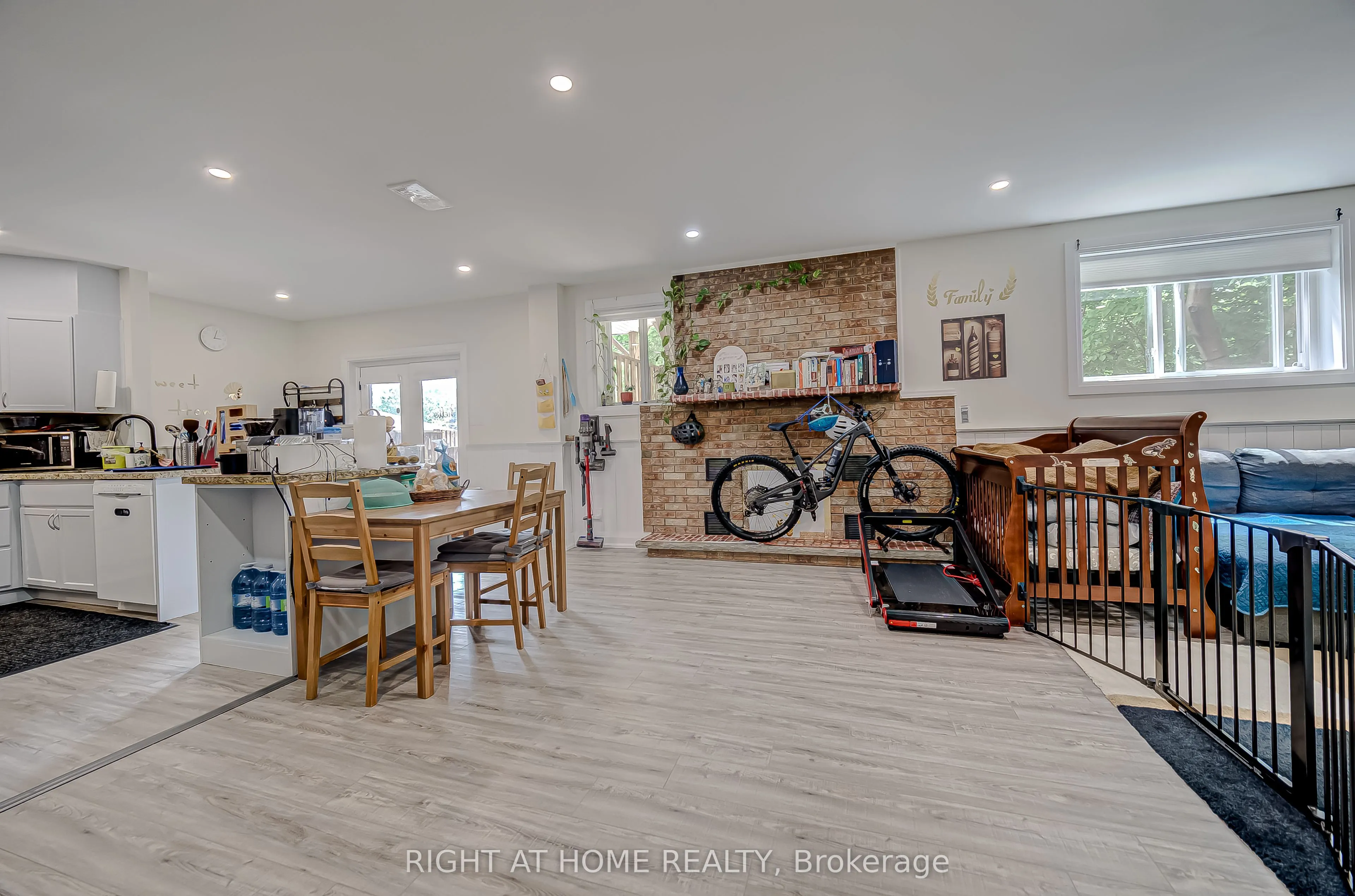 1482 Old Forest Road