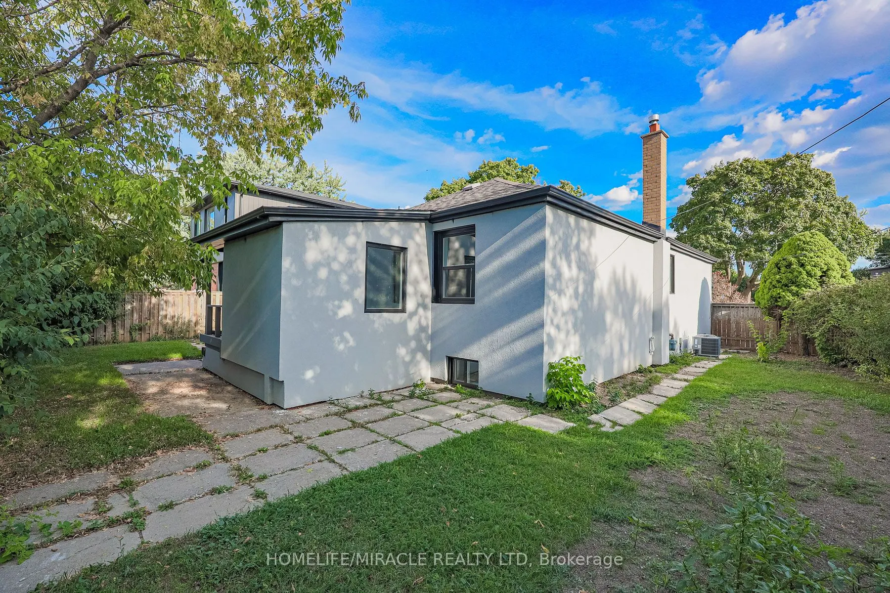 88 Inniswood Drive