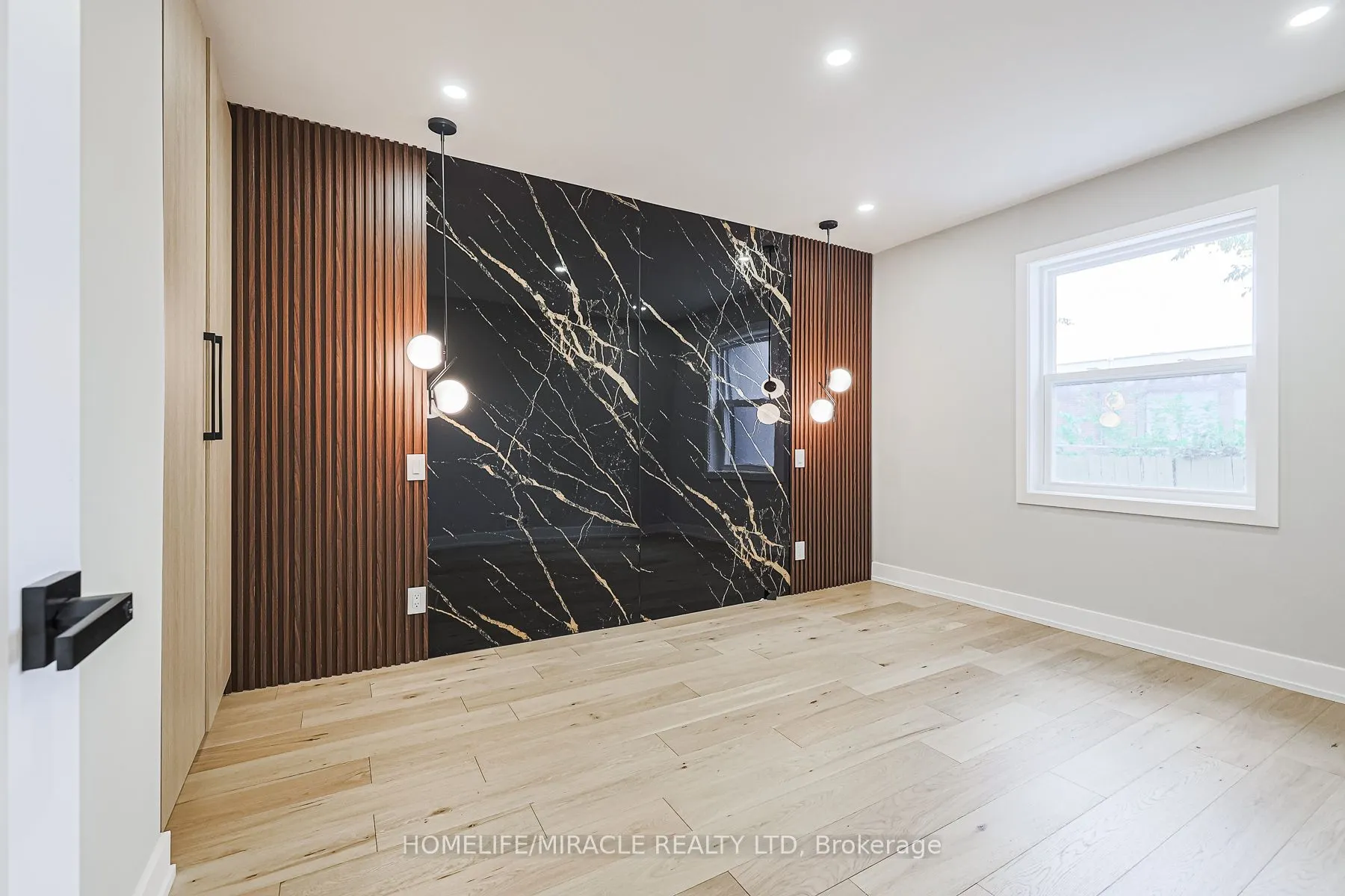 88 Inniswood Drive