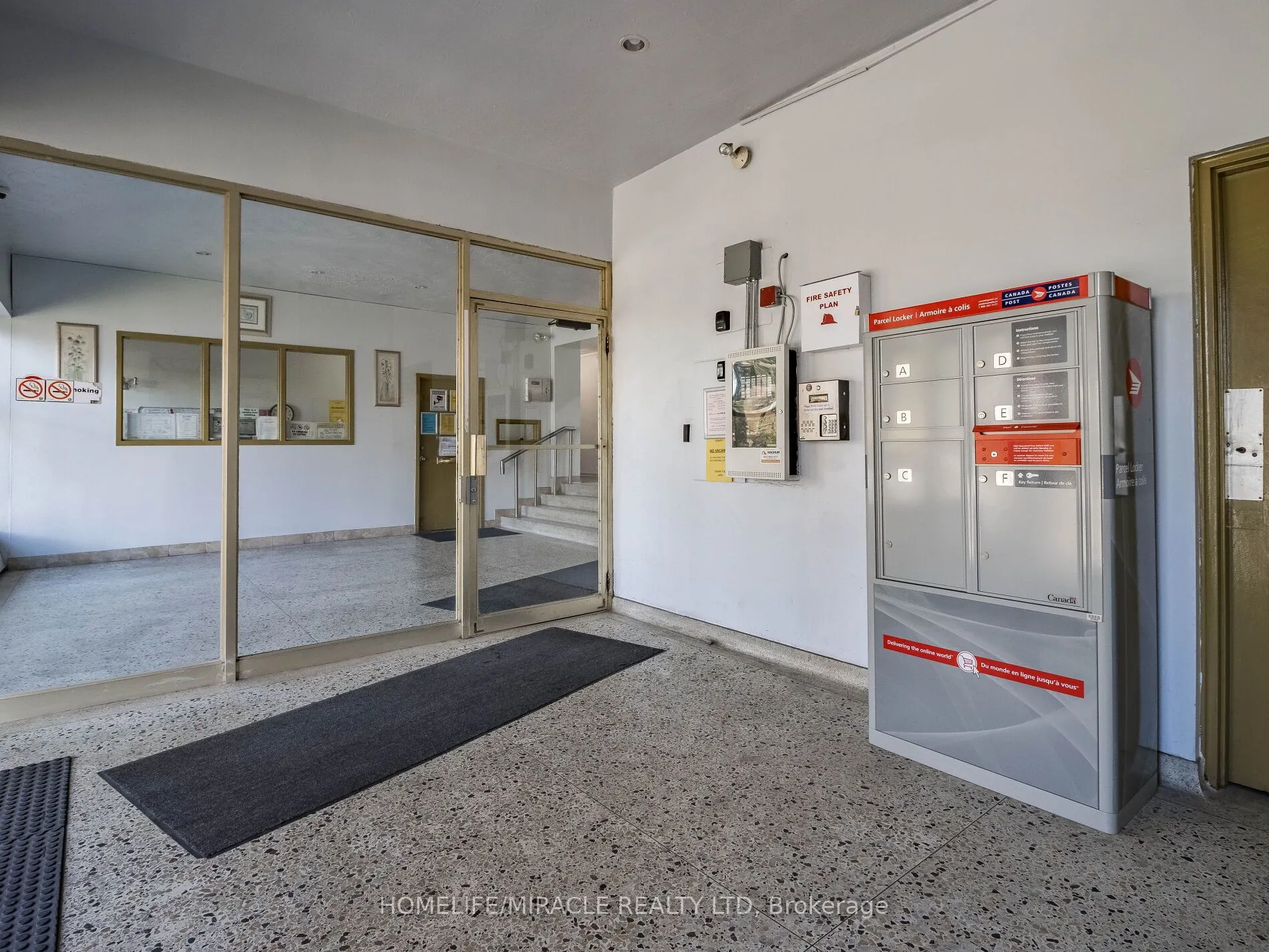 1651 VICTORIA PARK Avenue, #605