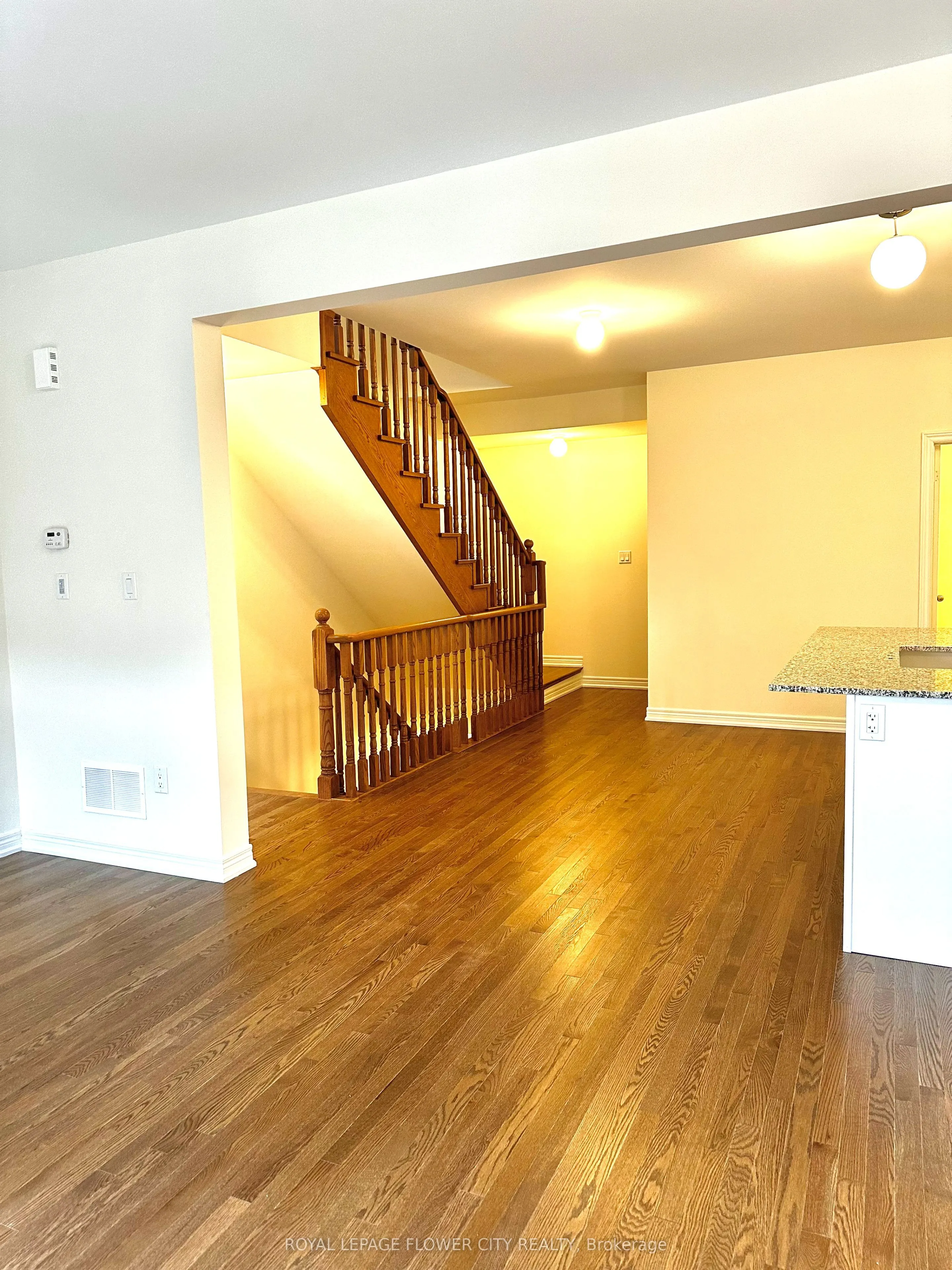 512 Littlewood Lane