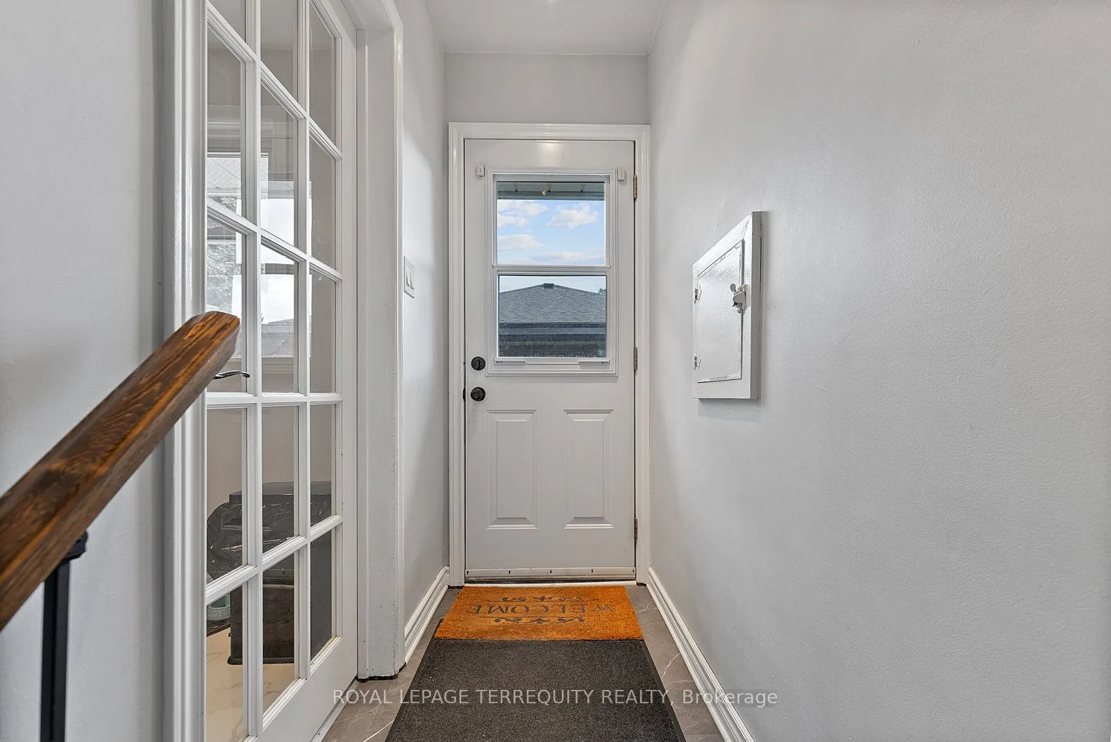 329 Cochrane Street