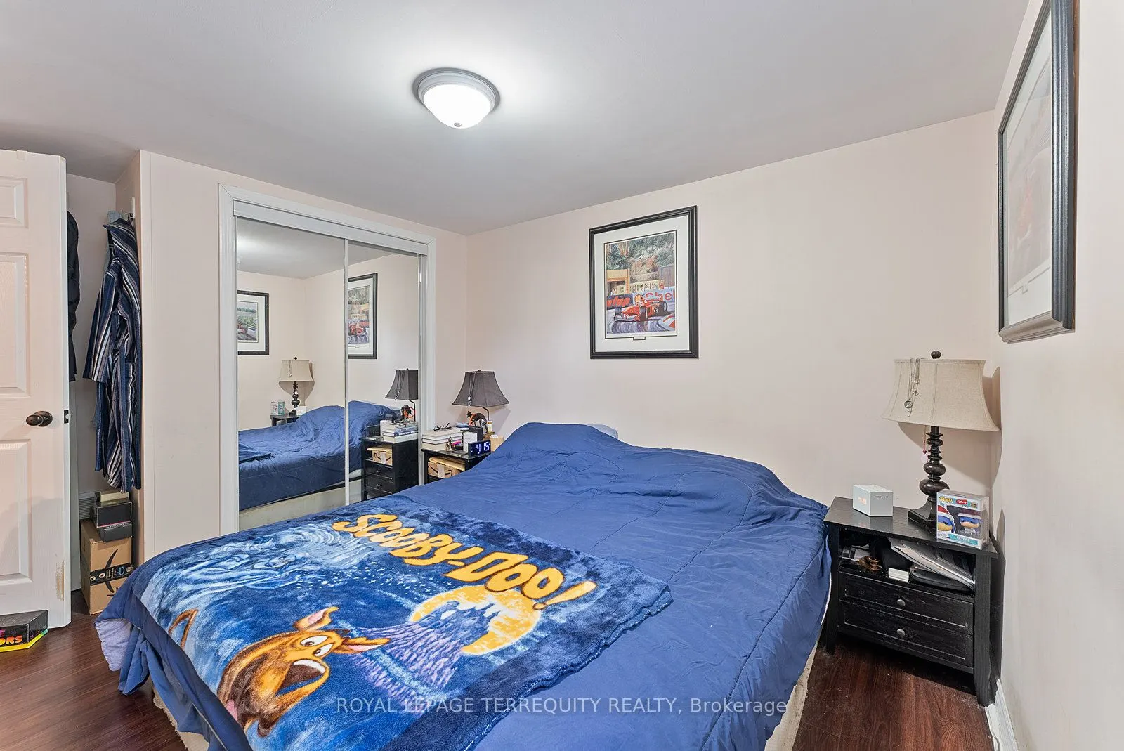 329 Cochrane Street