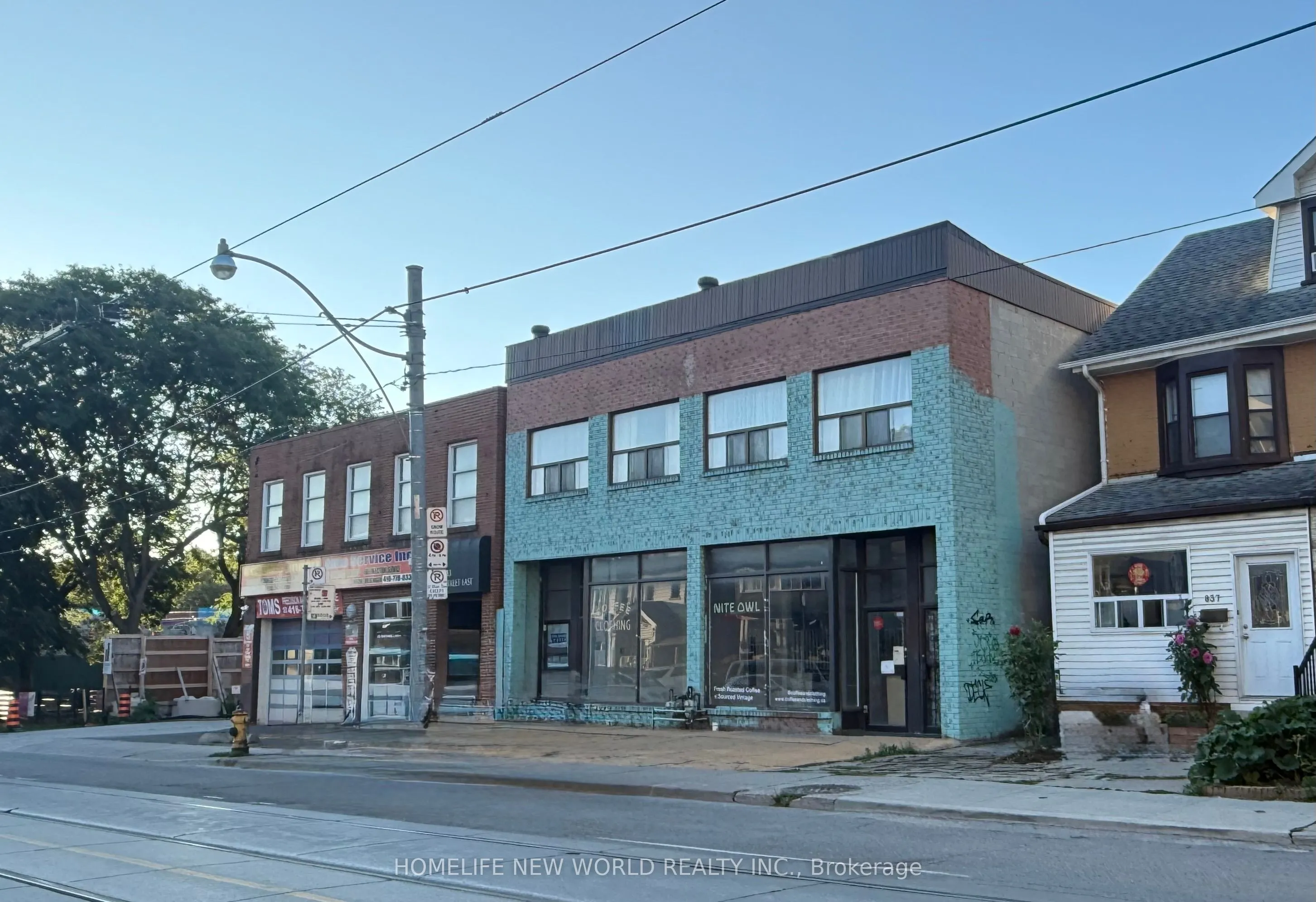 839 Gerrard Street E