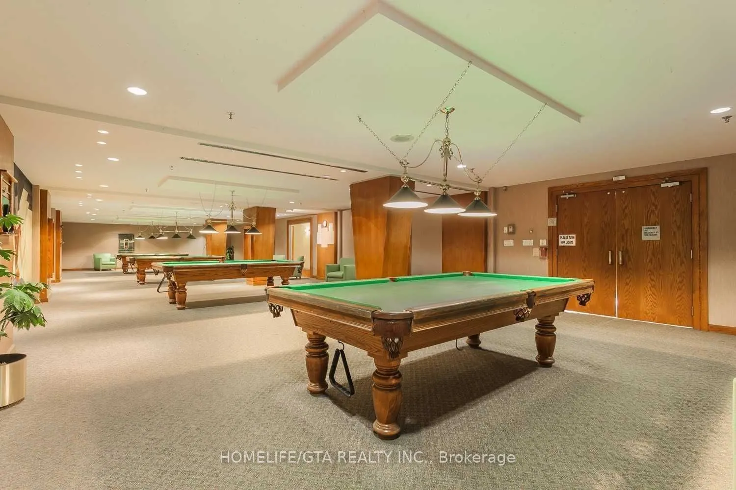 88 Corporate Drive, #2211