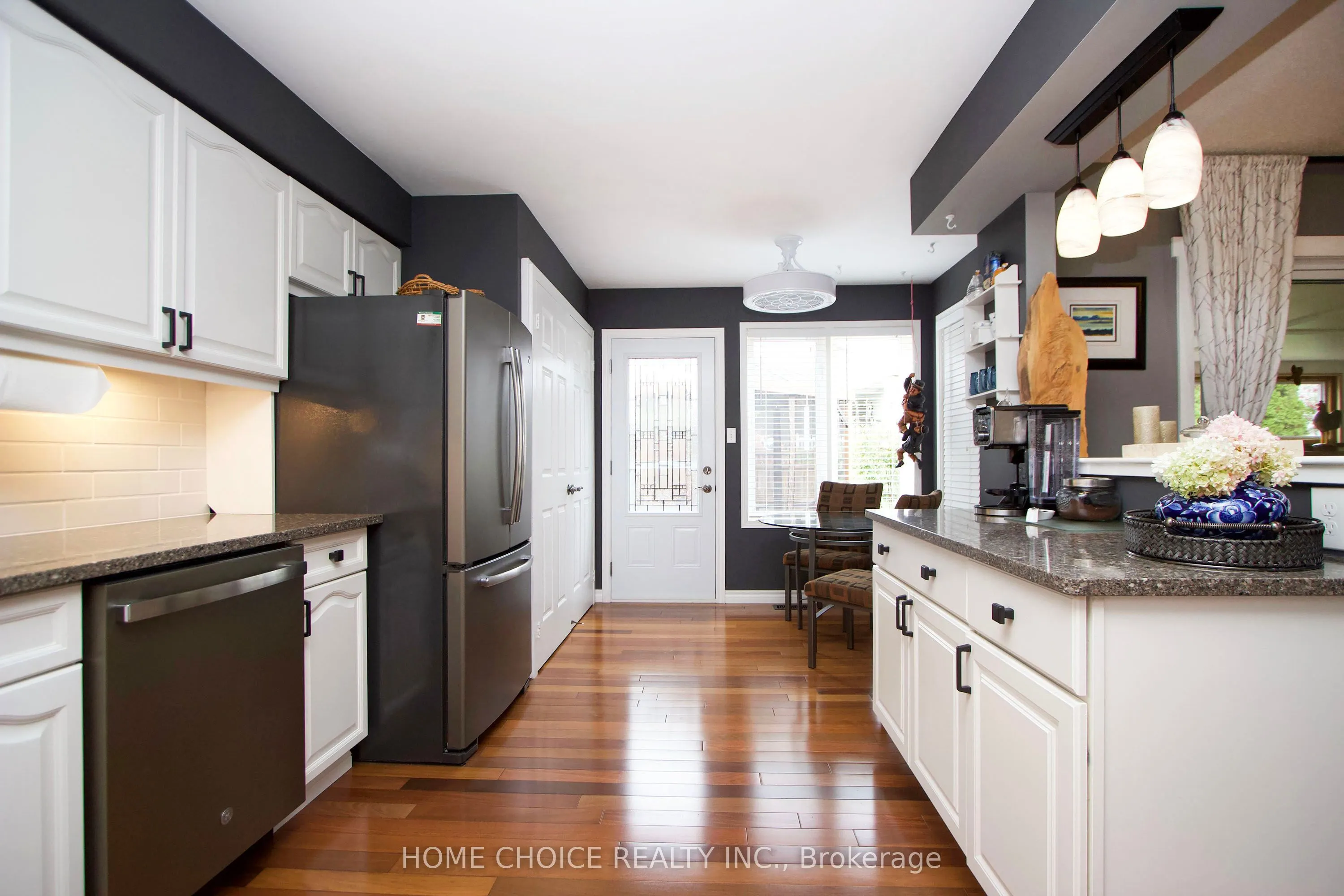 29 Cornerbrook Court