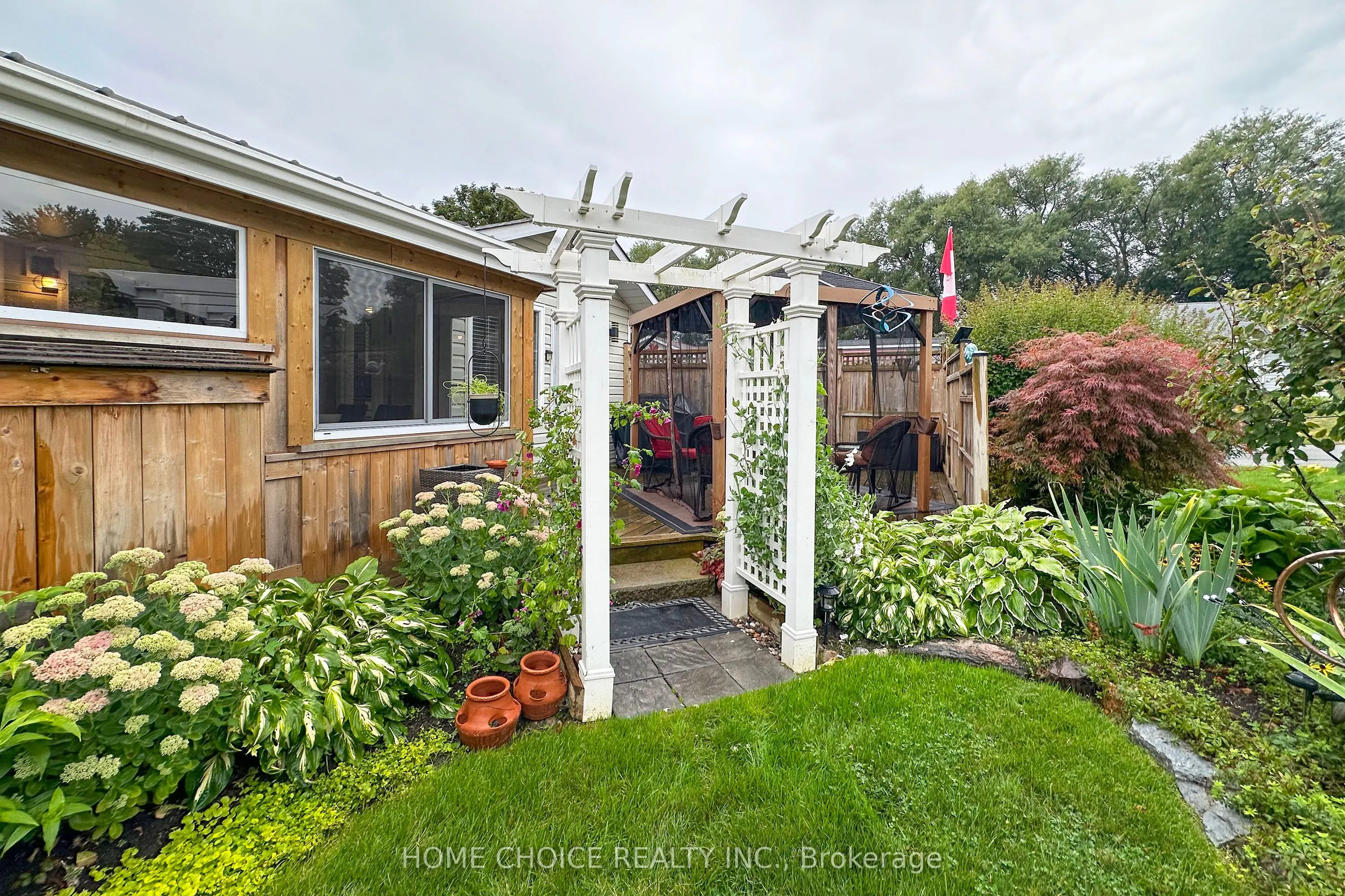 29 Cornerbrook Court