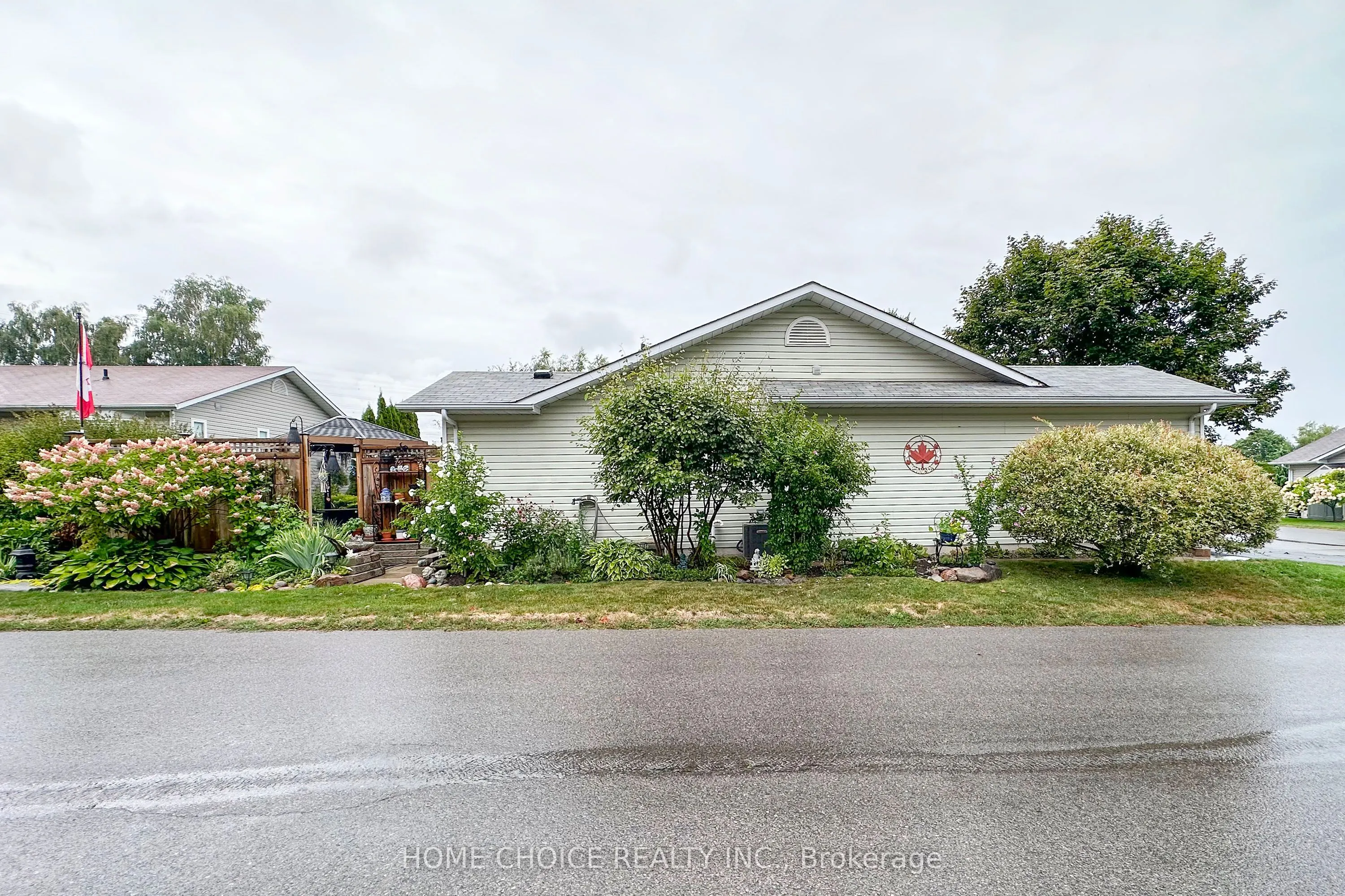 29 Cornerbrook Court