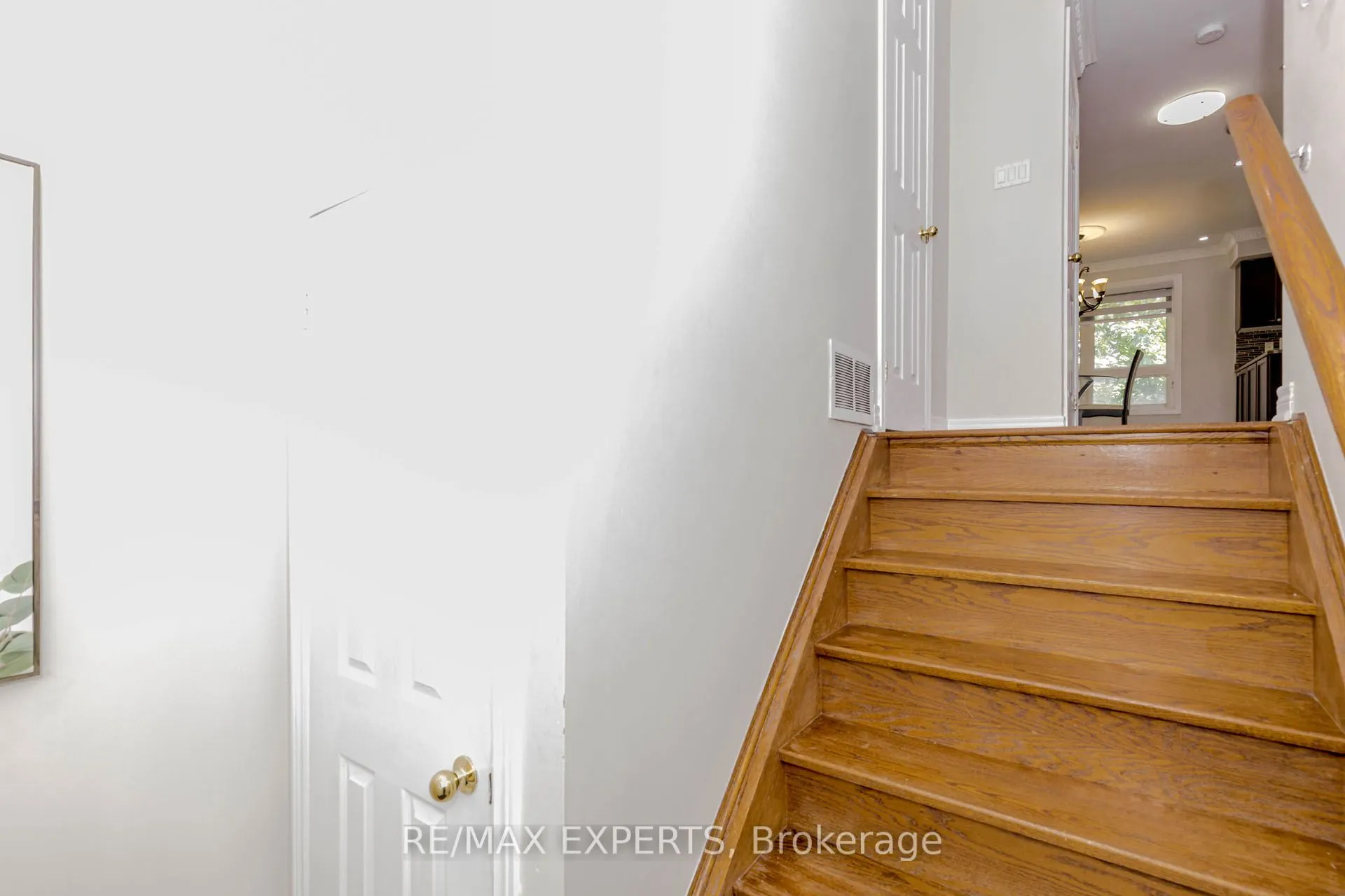 24 Ignatius Lane