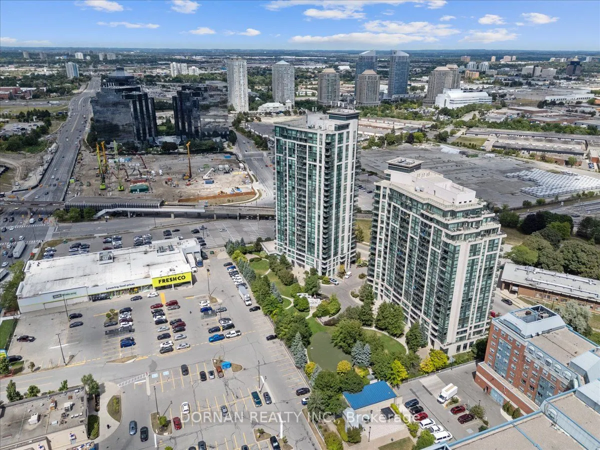 88 Grangeway Avenue, #305