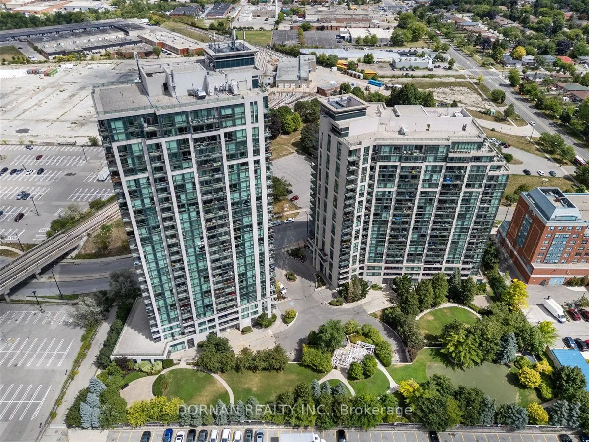 88 Grangeway Avenue, #305