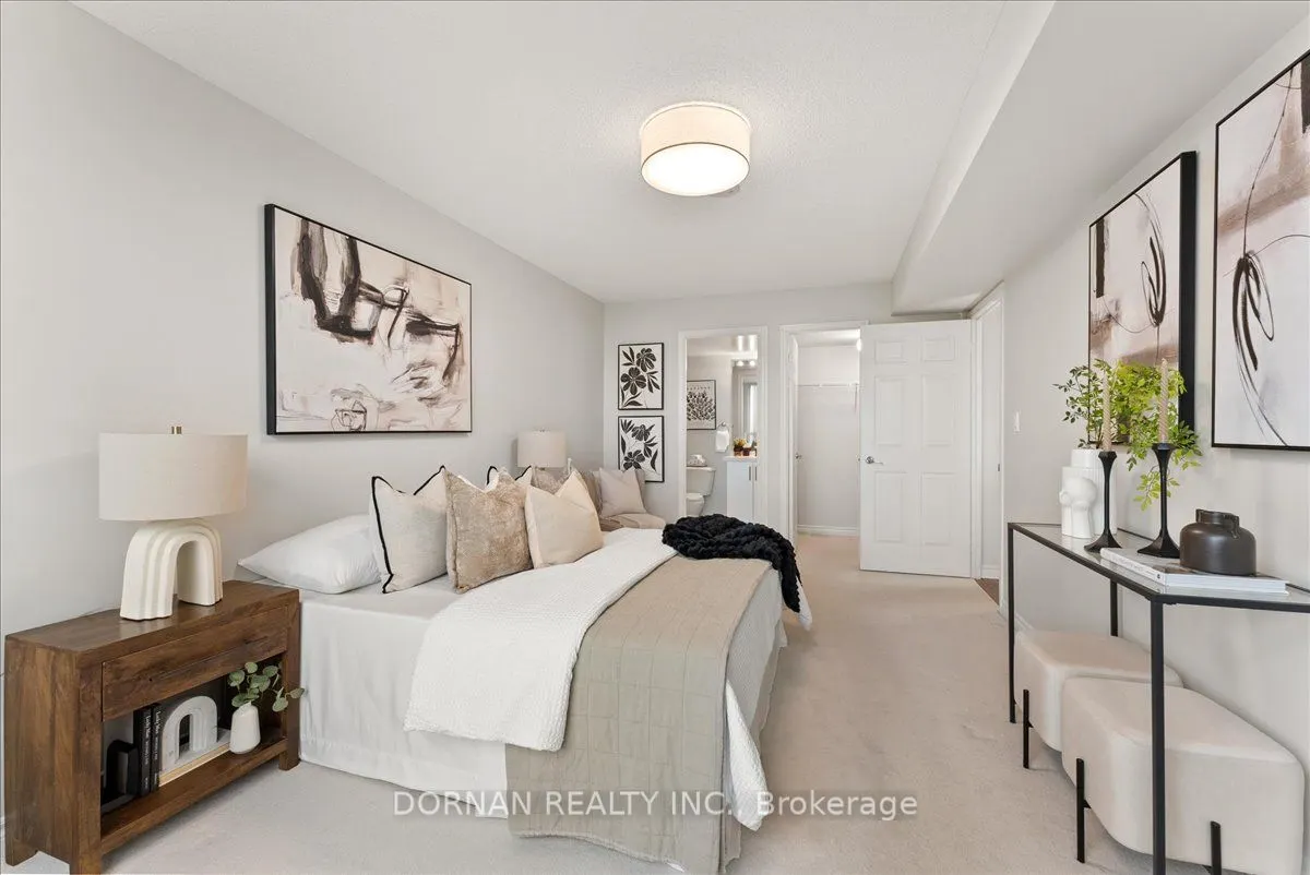 88 Grangeway Avenue, #305