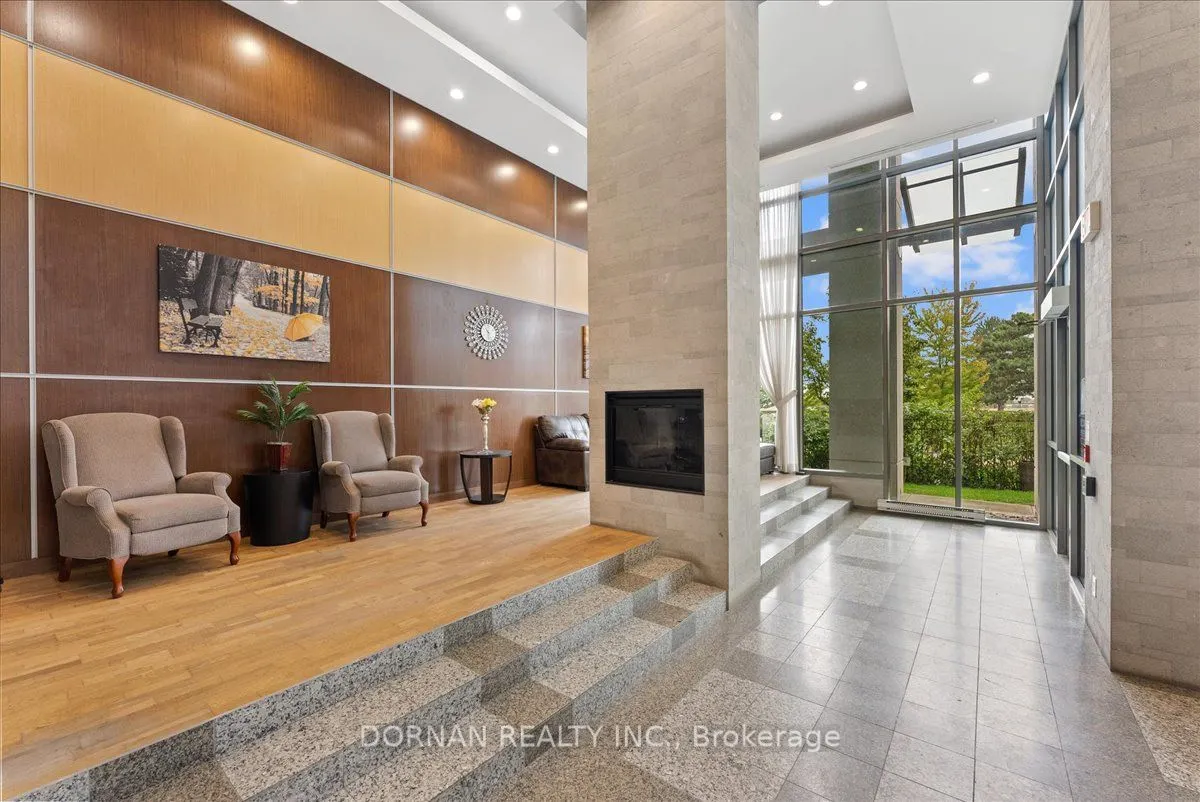 88 Grangeway Avenue, #305