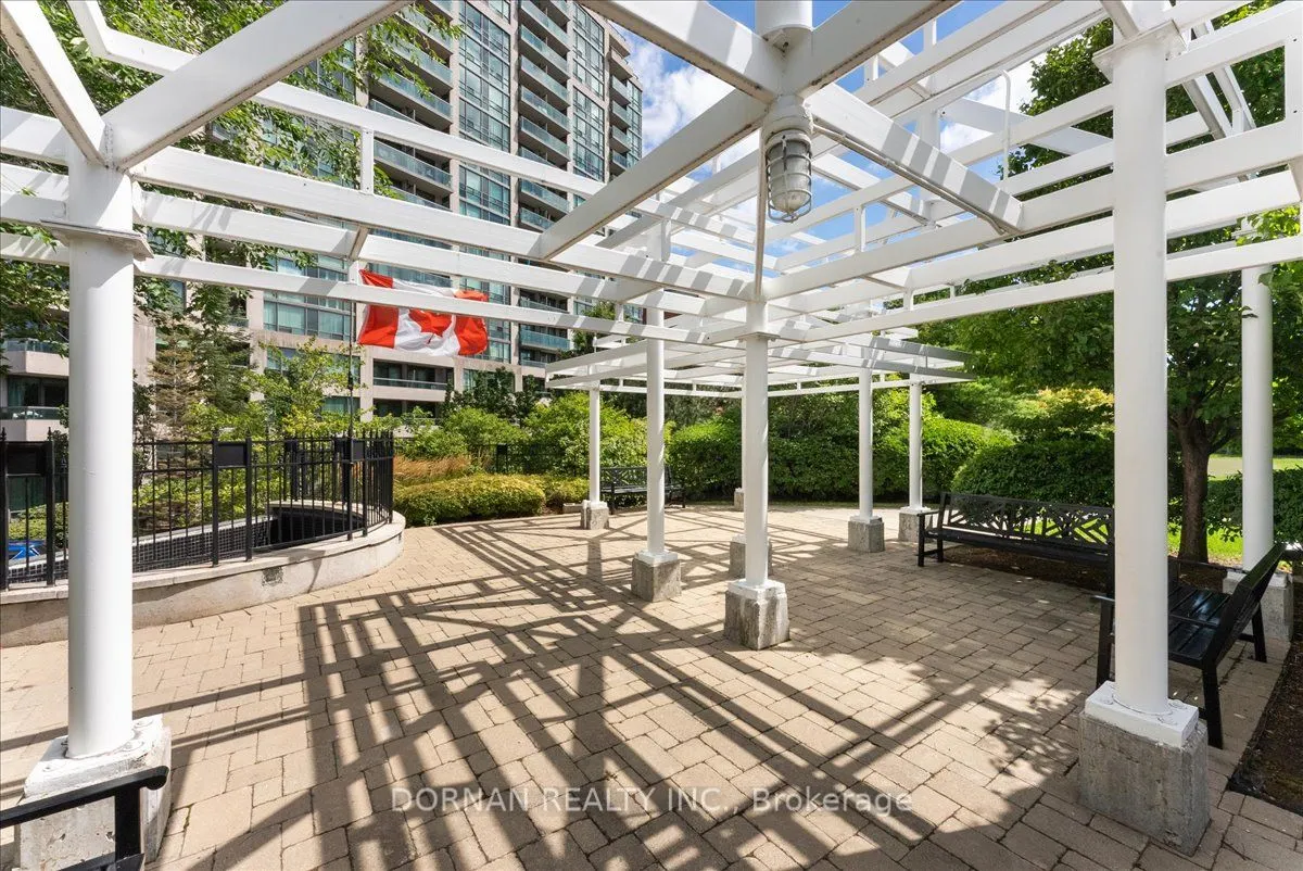 88 Grangeway Avenue, #305