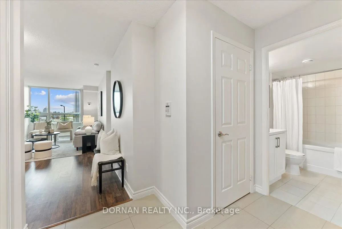 88 Grangeway Avenue, #305