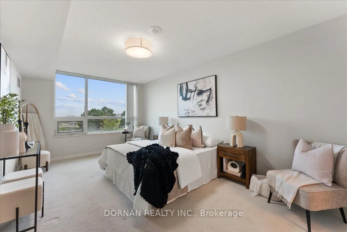 88 Grangeway Avenue, #305