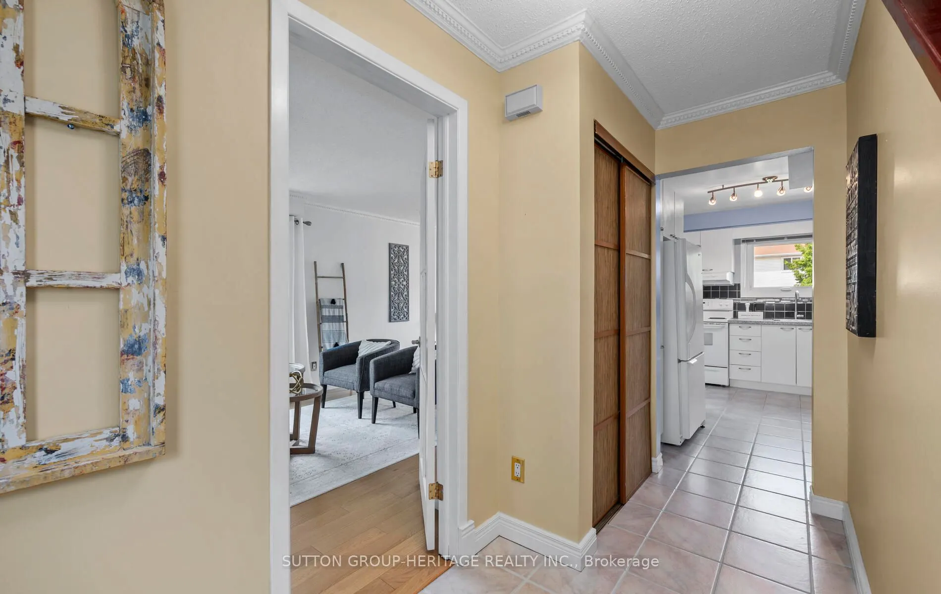 61 Kipling Crescent