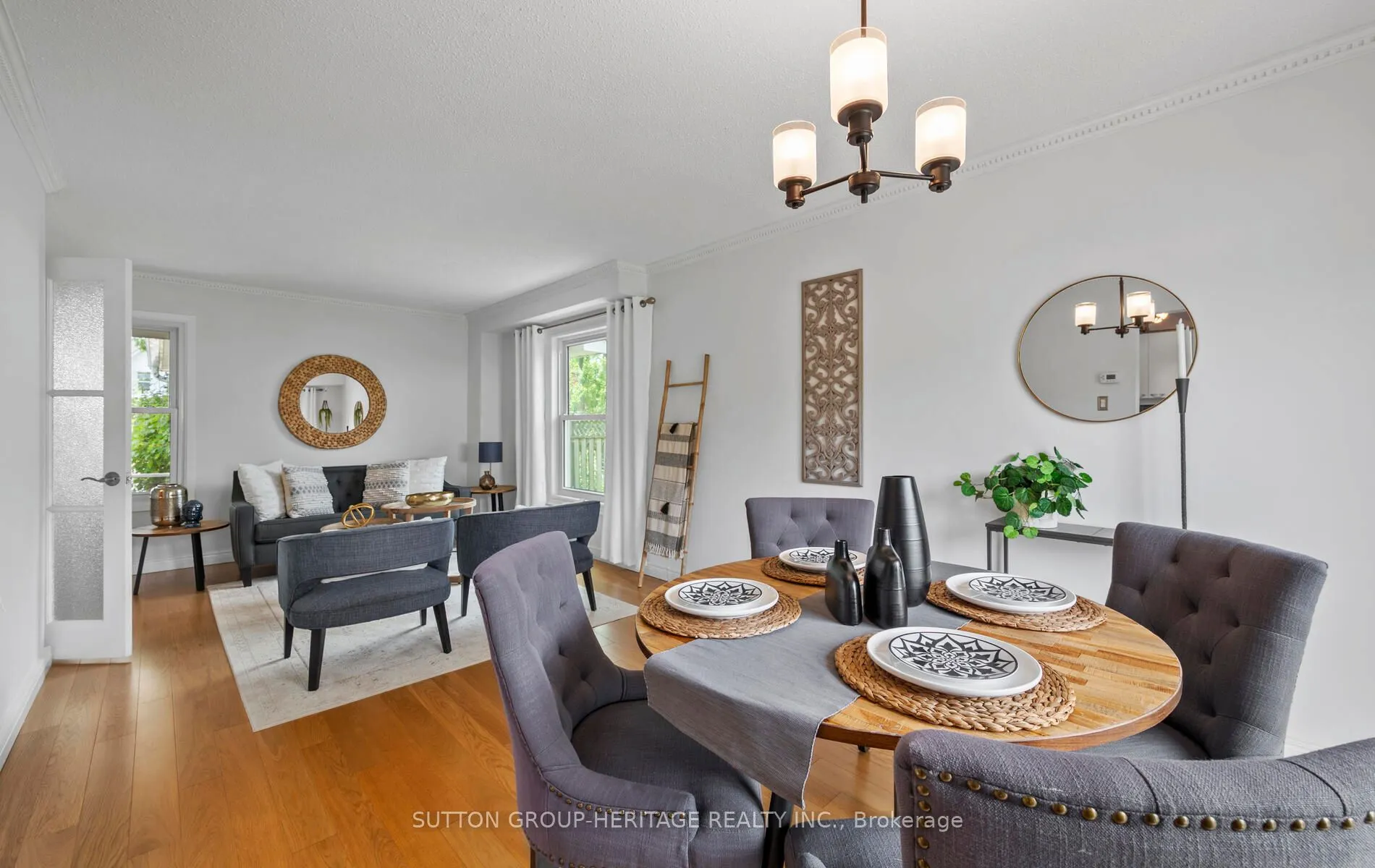 61 Kipling Crescent