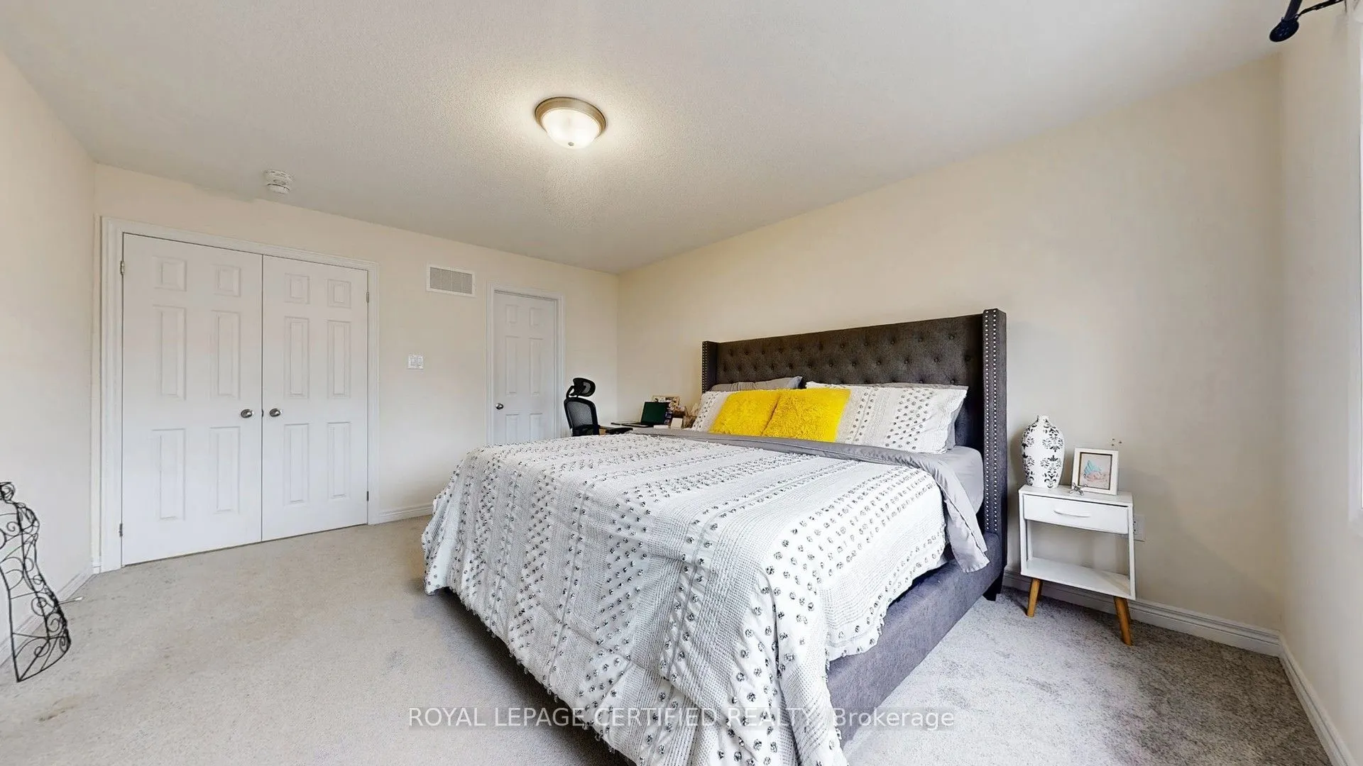 6 Jevons Drive