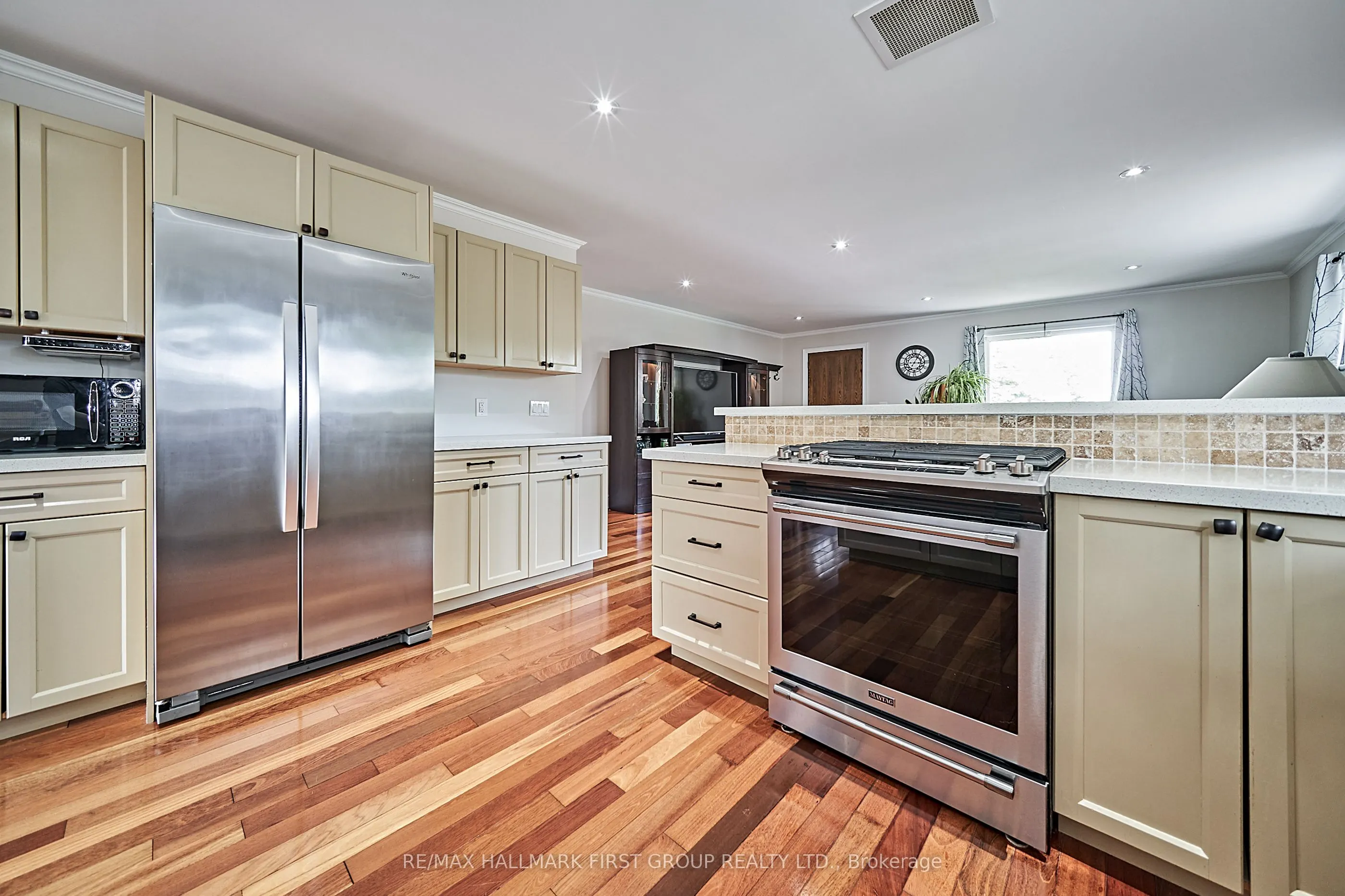 3092 Courtice Road