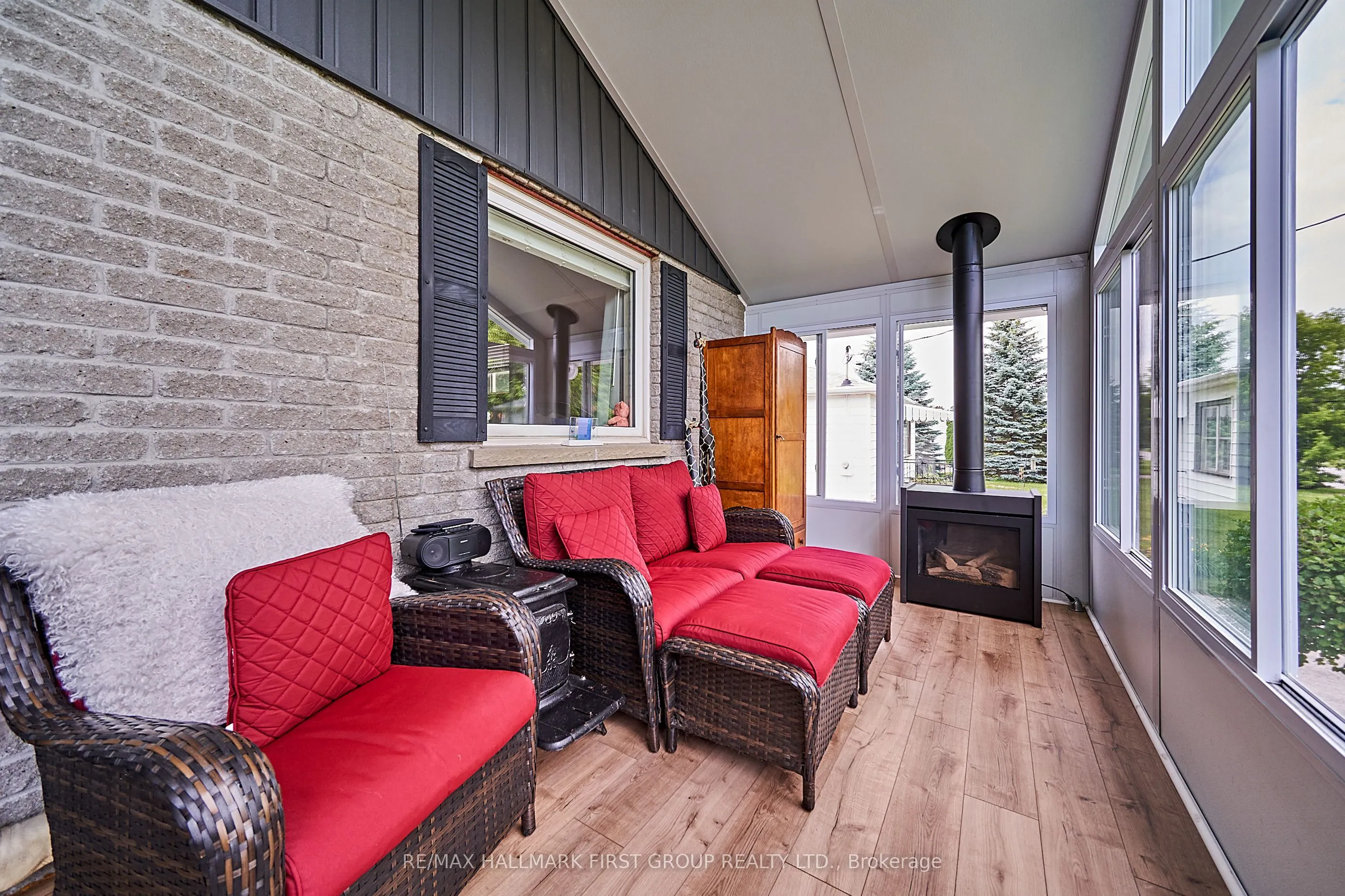 3092 Courtice Road