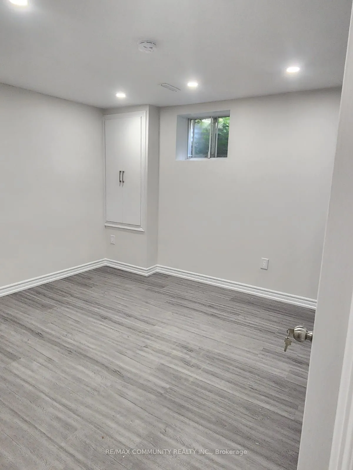 58 Rainbow Ridge Avenue, #Basement