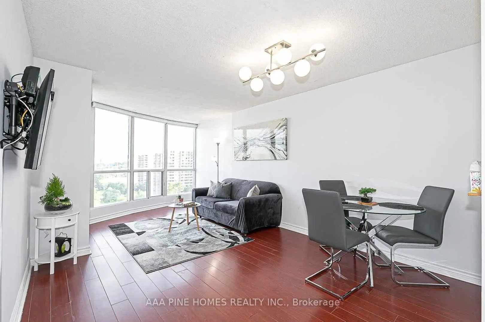 2550 Lawrence Avenue E, ##1111