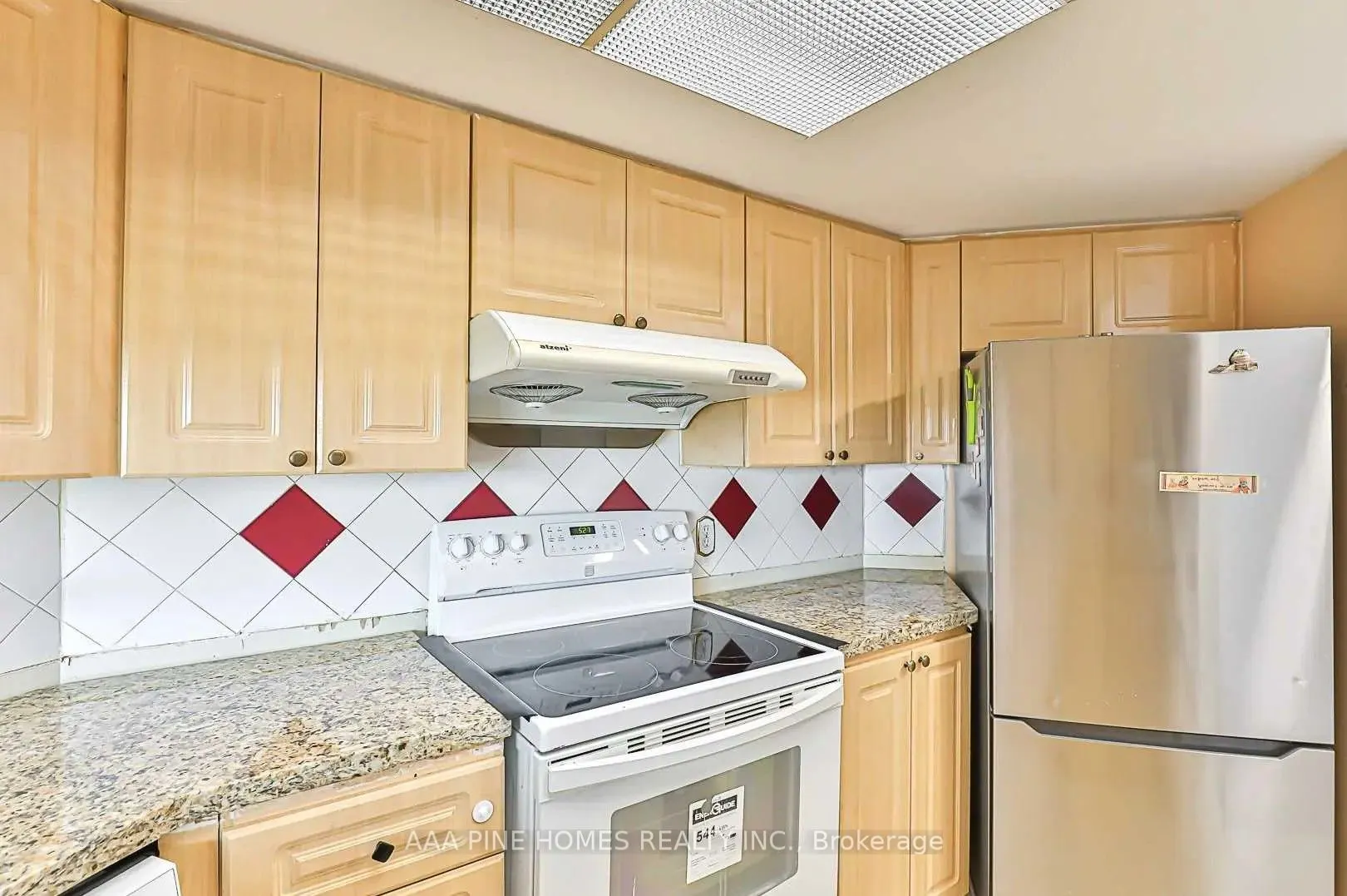 2550 Lawrence Avenue E, ##1111