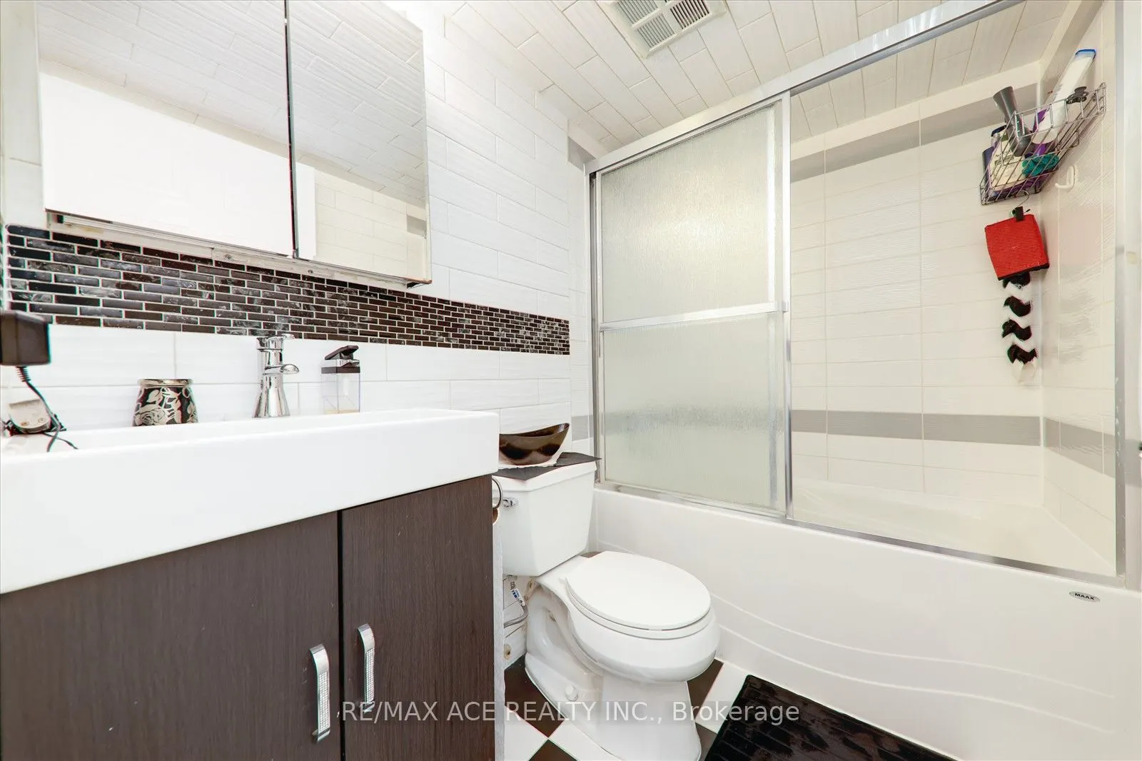1470 Midland Avenue, #1410