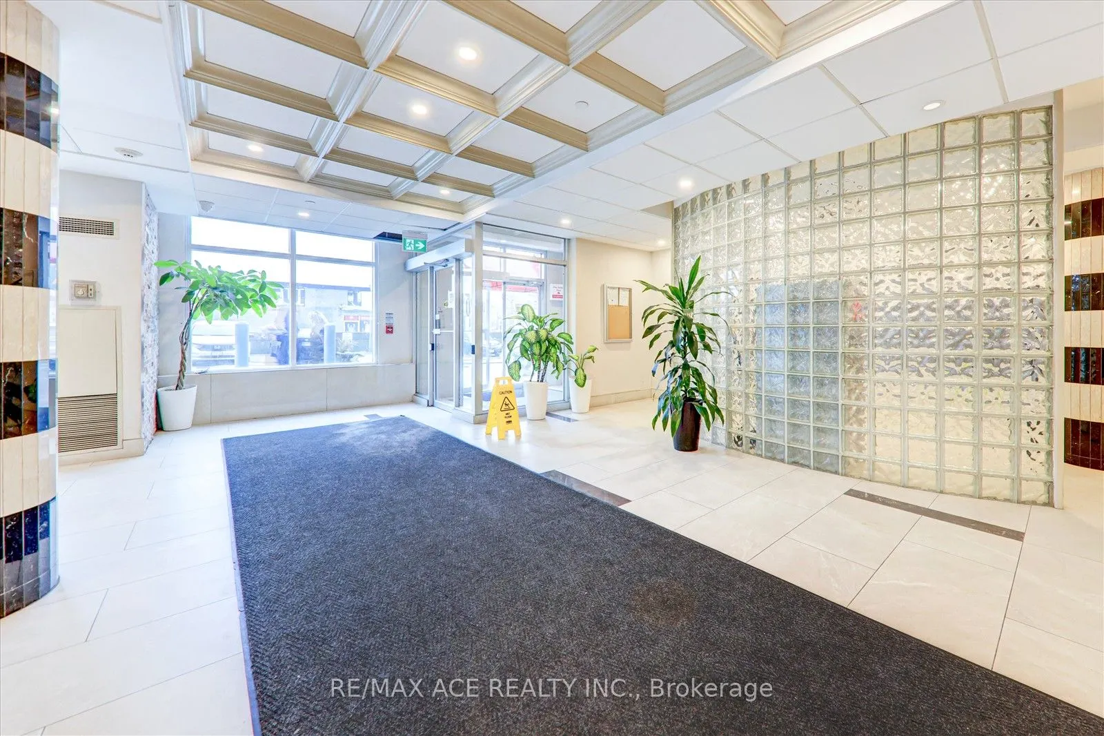 1470 Midland Avenue, #1410