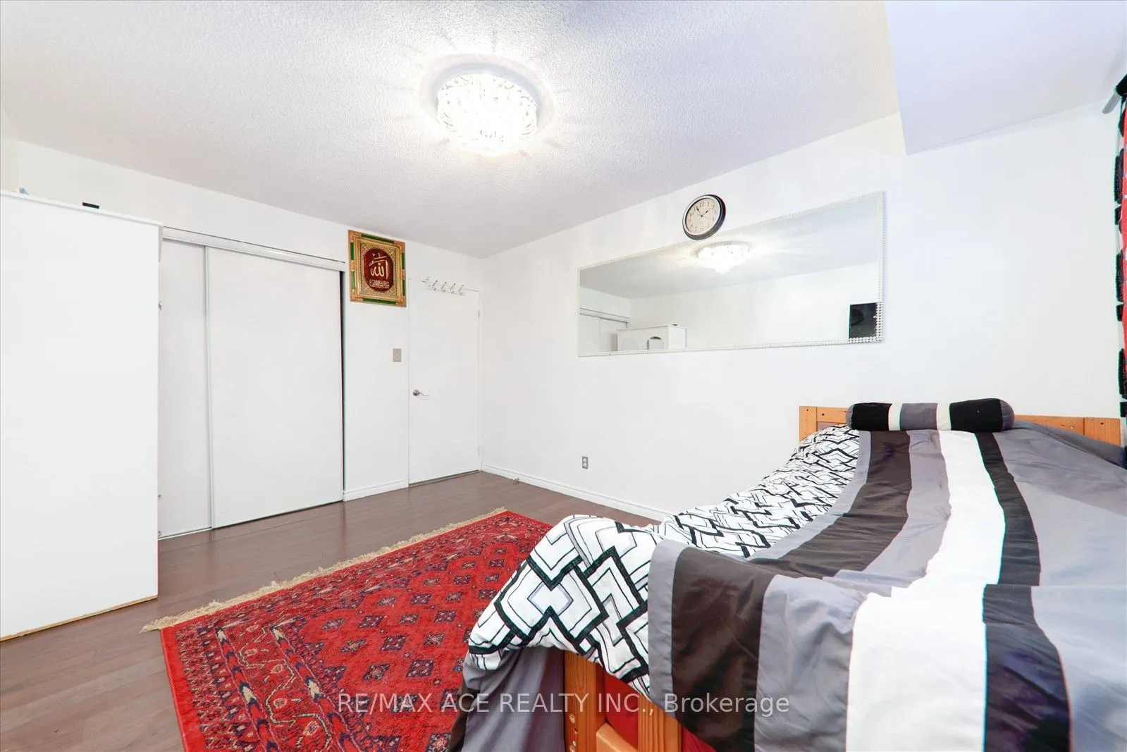 1470 Midland Avenue, #1410