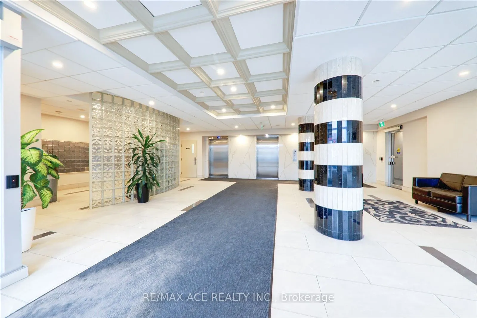 1470 Midland Avenue, #1410