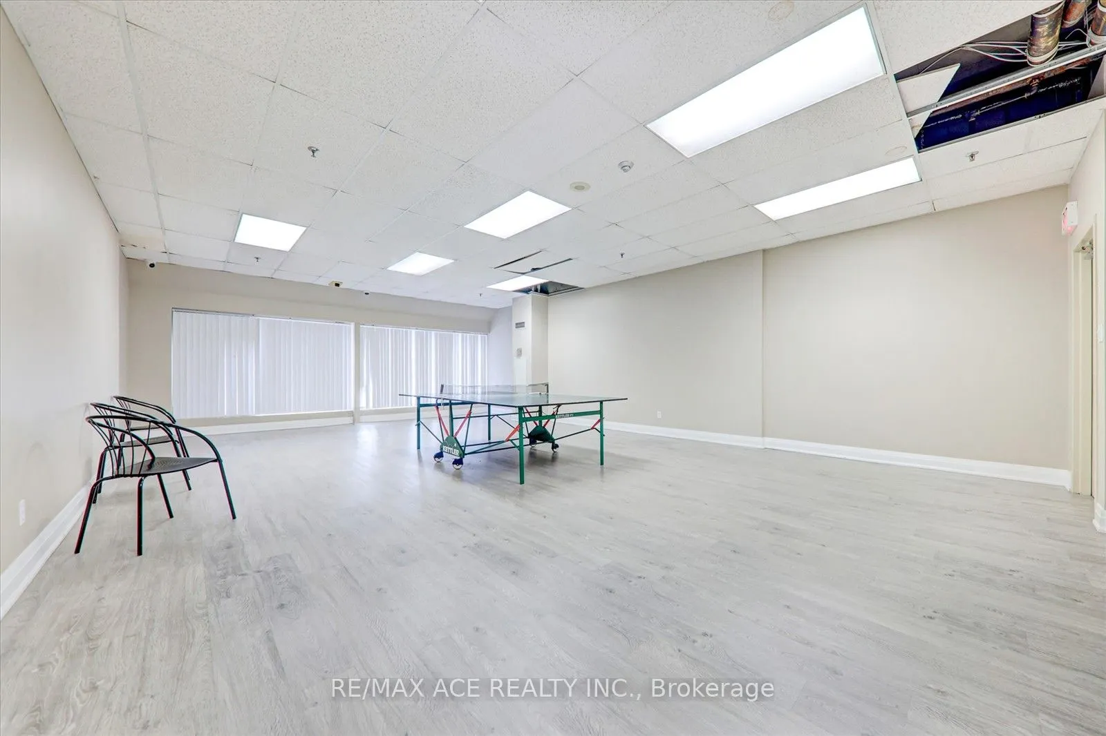 1470 Midland Avenue, #1410