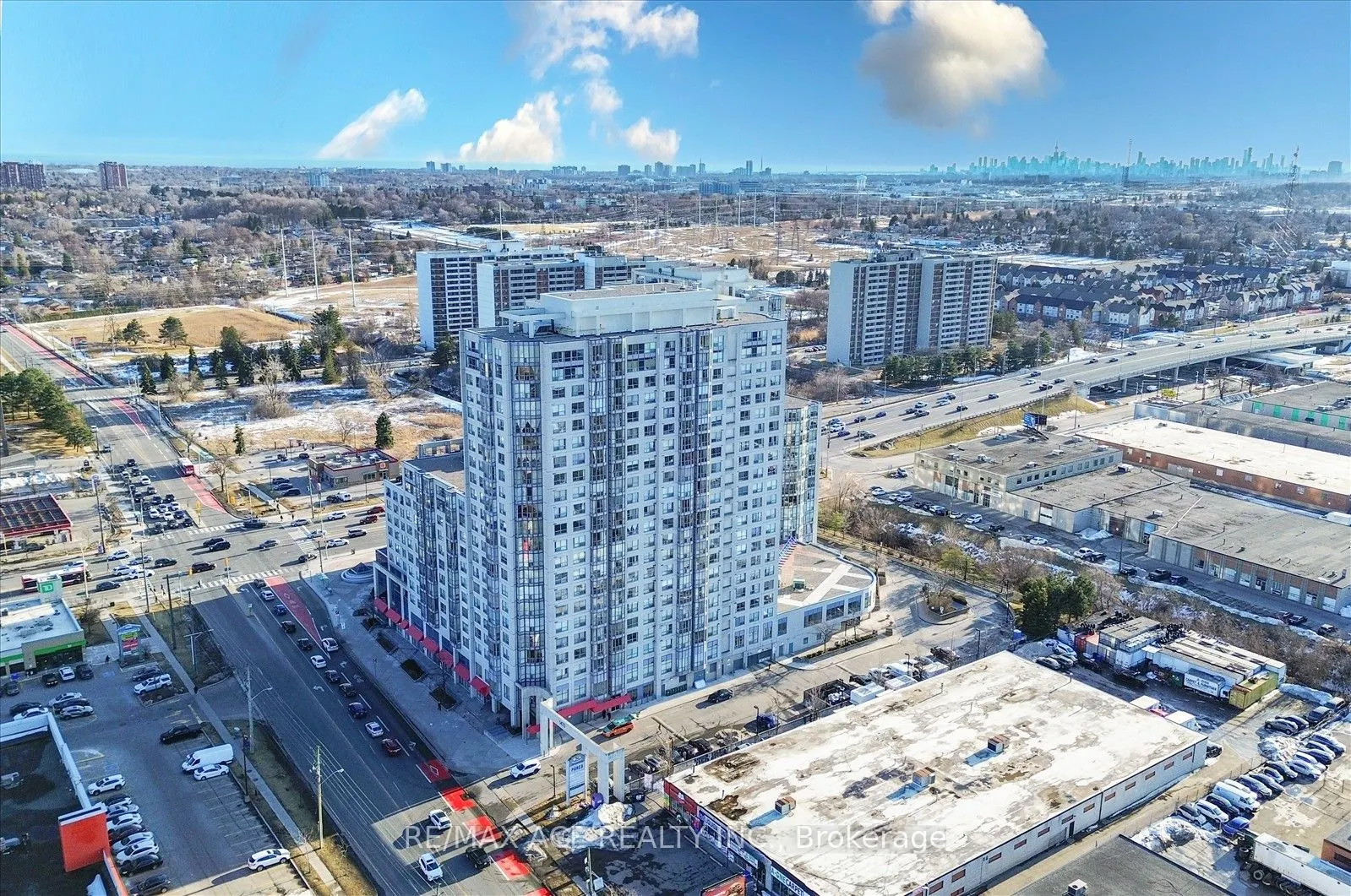 1470 Midland Avenue, #1410