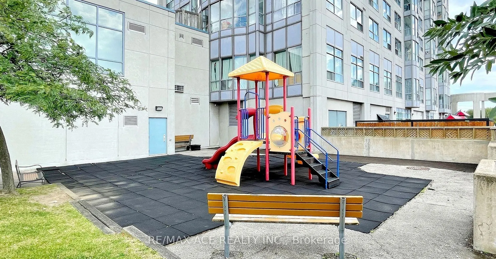 1470 Midland Avenue, #1410