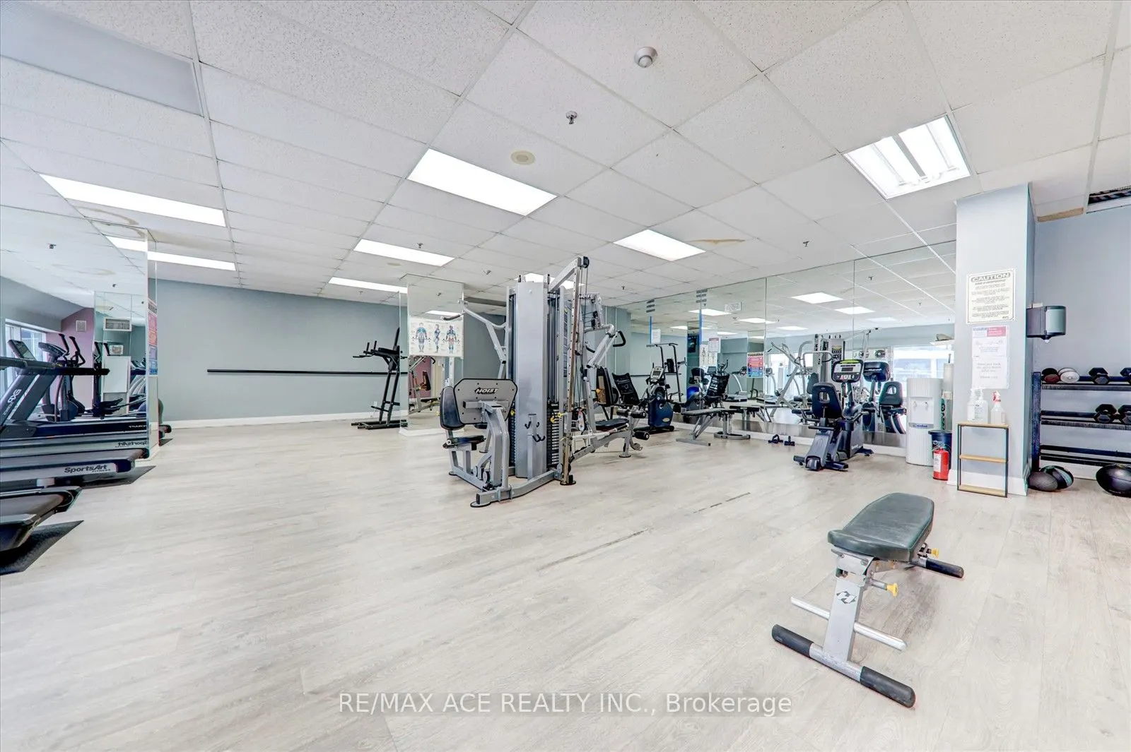1470 Midland Avenue, #1410