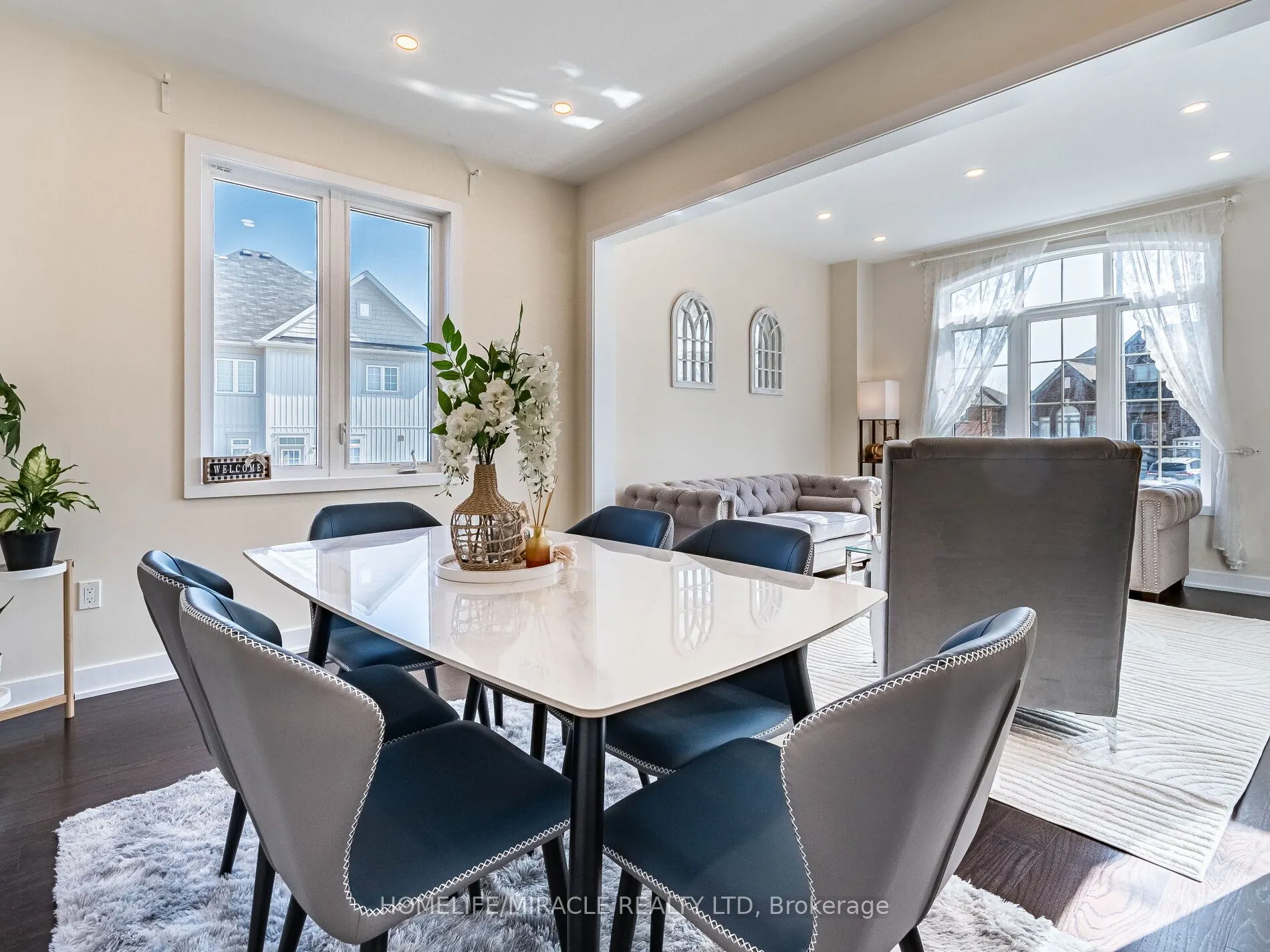 10 Buckles Court