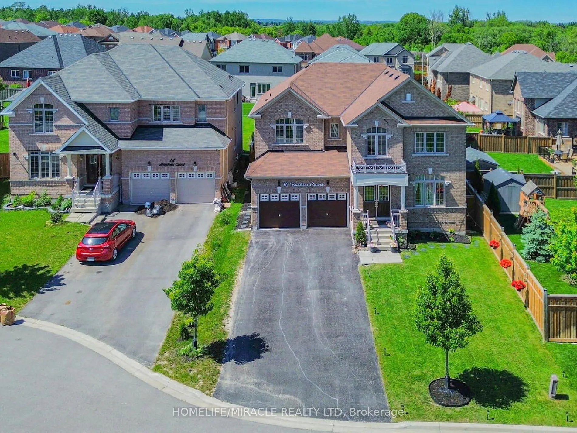 10 Buckles Court