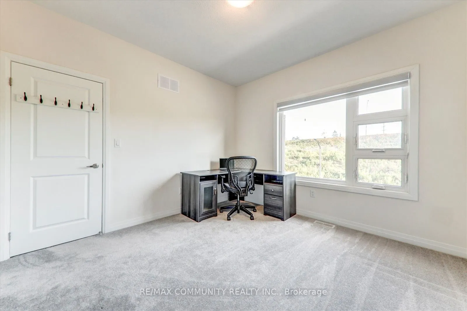 124 Ogston Crescent