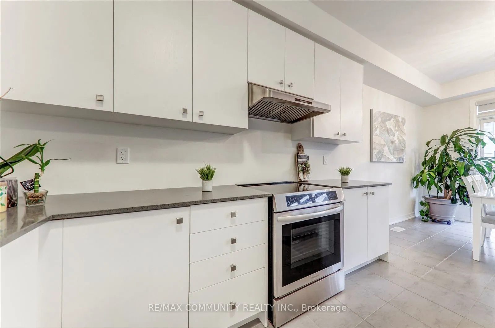 124 Ogston Crescent