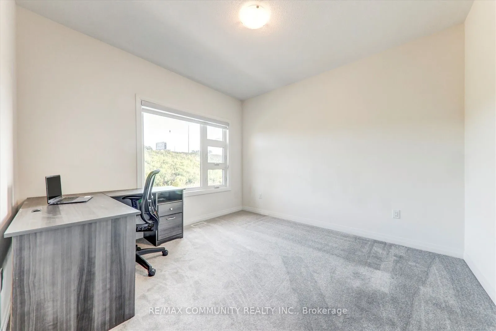 124 Ogston Crescent