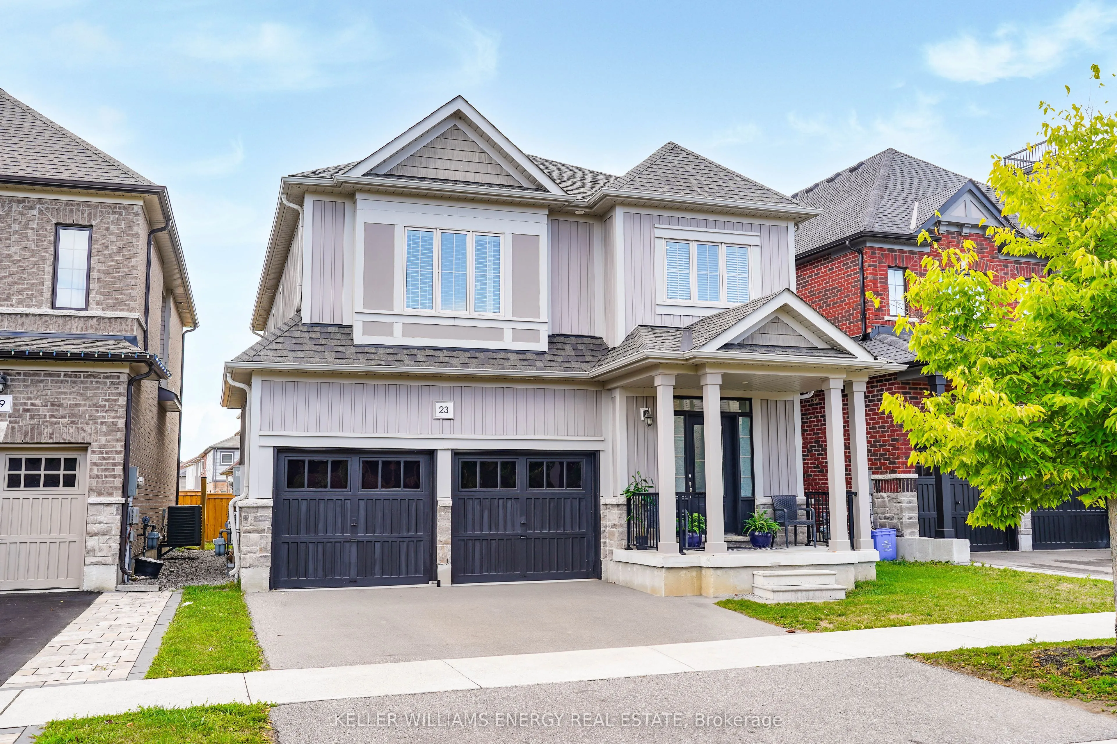 23 Crombie Street