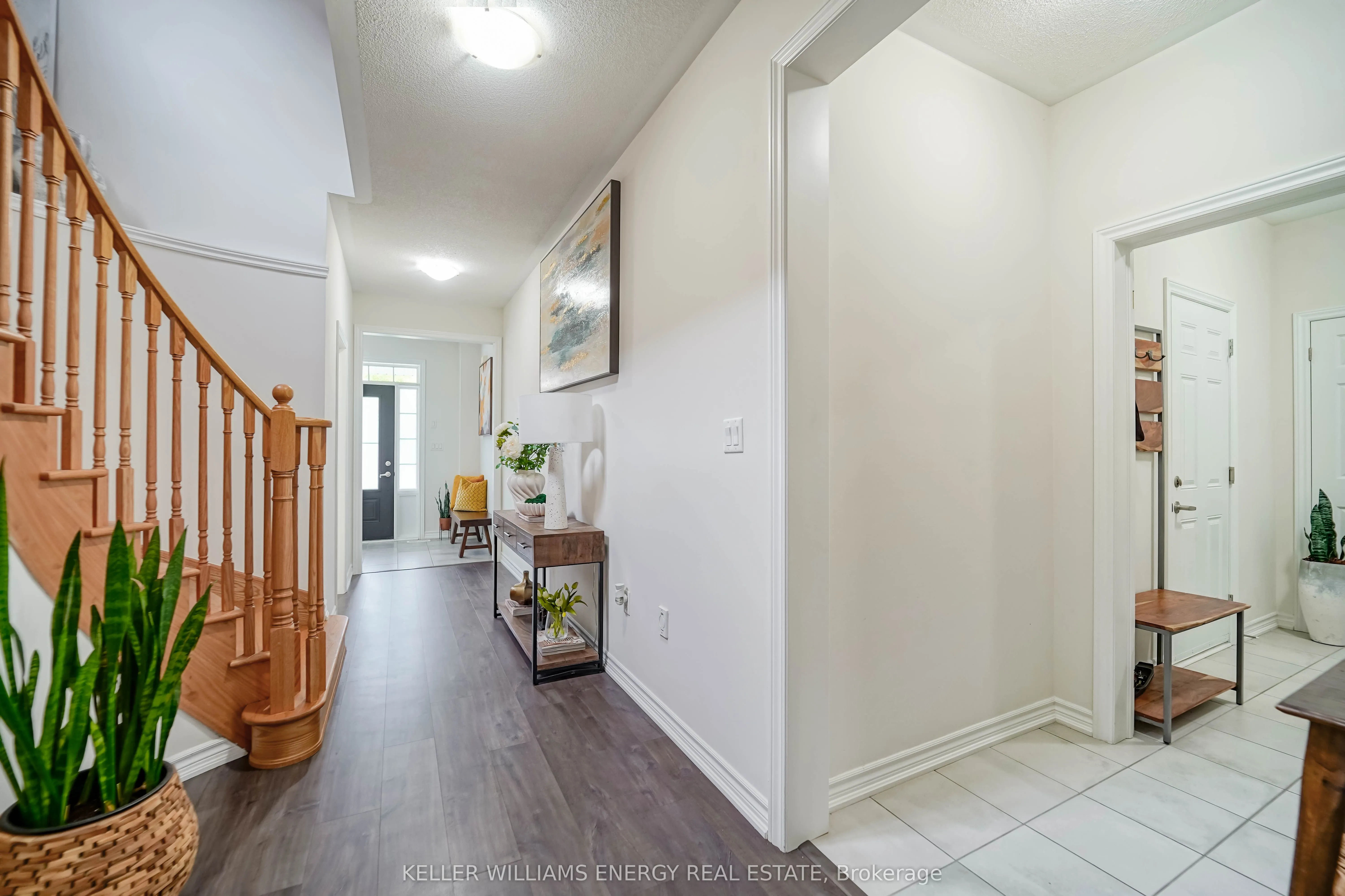 23 Crombie Street