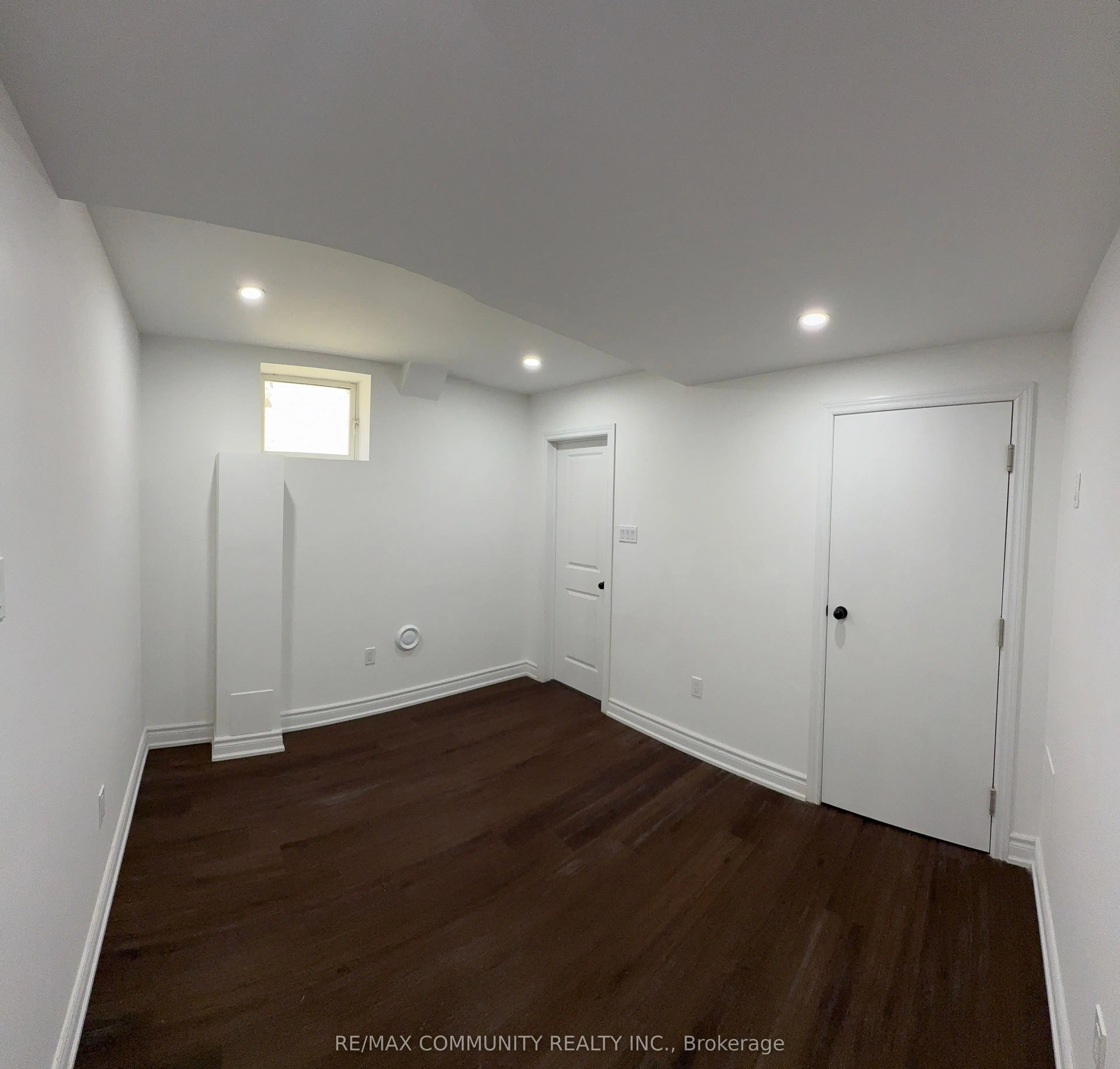 332 Fleetwood Drive, #Basement