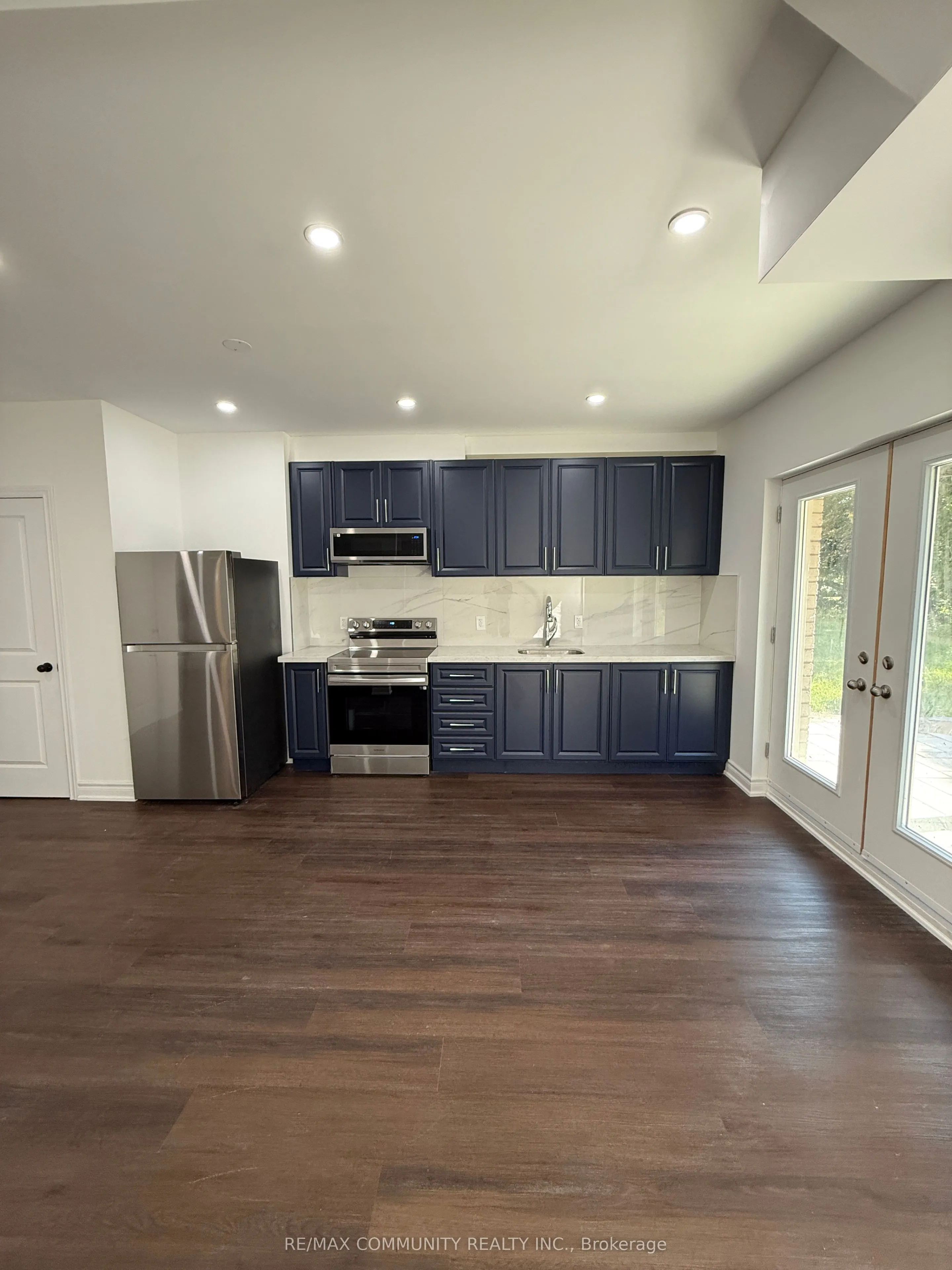 332 Fleetwood Drive, #Basement