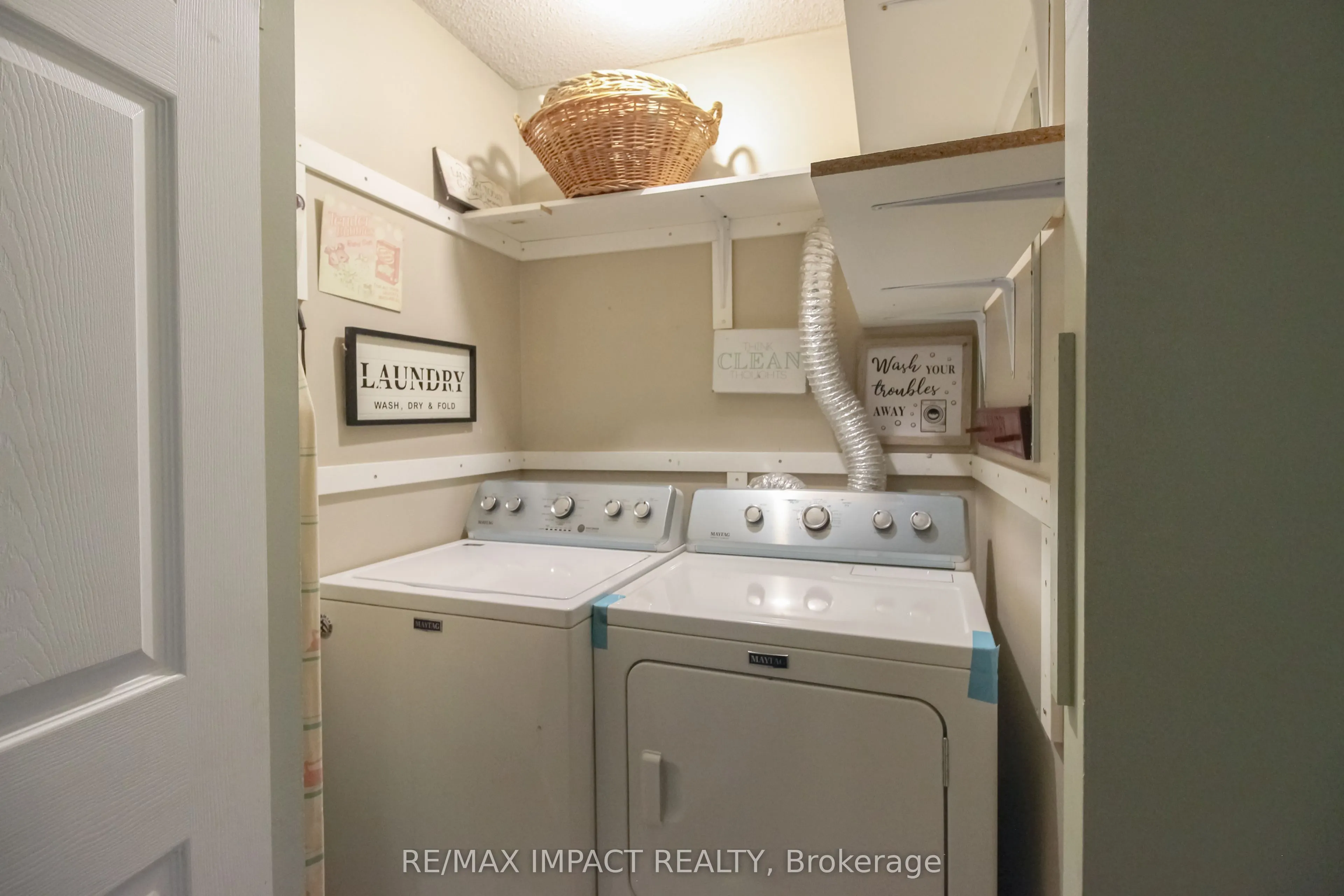 454 Centre Street S, #112